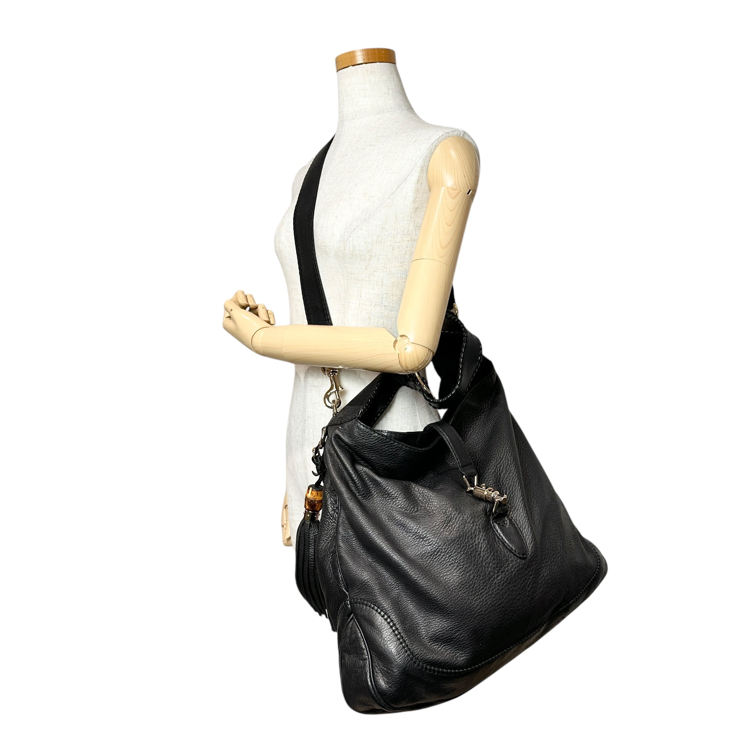 GUCCI グッチ タッセル ワンショルダーバッグ