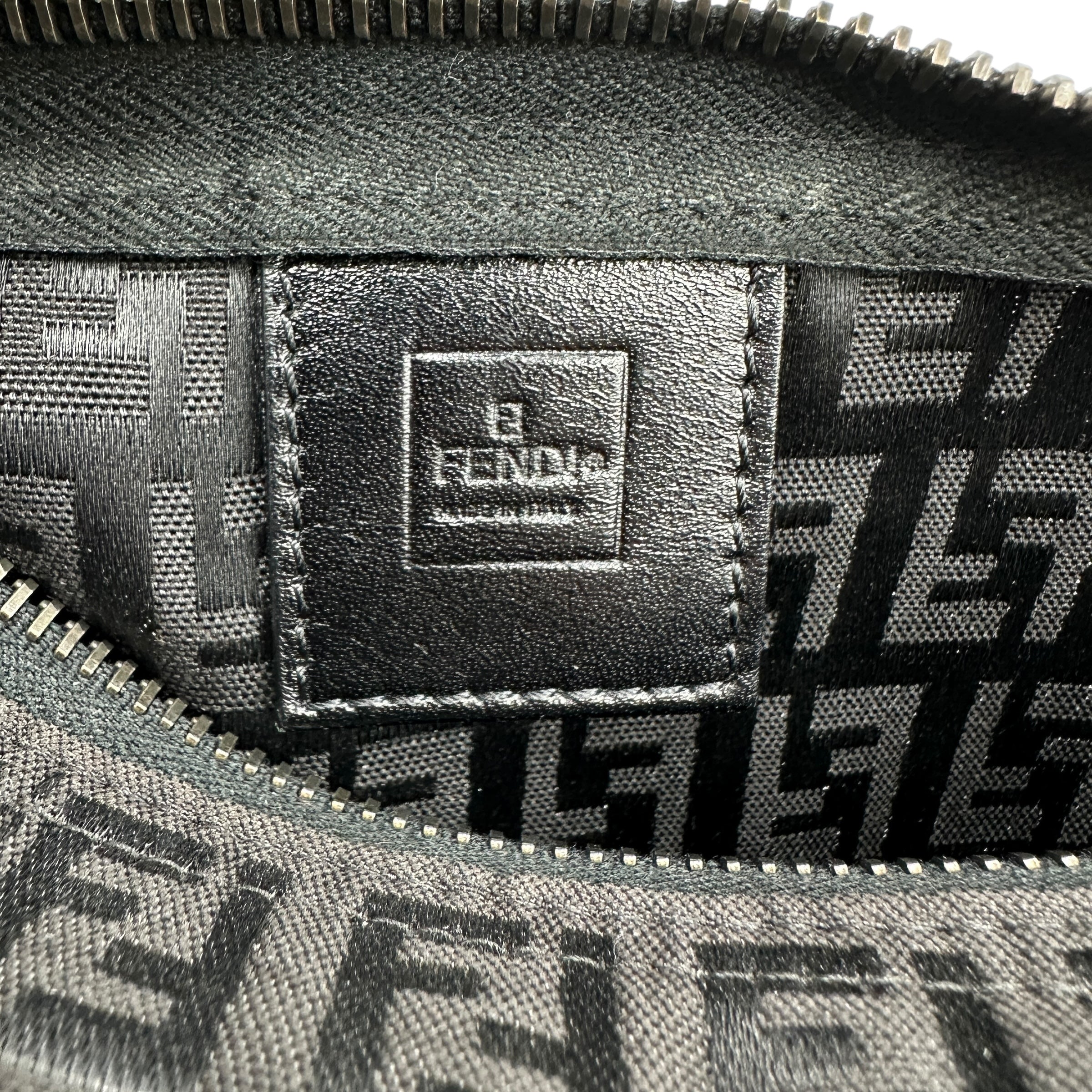 FENDI フェンディ ズッキーノ ハンドバッグ