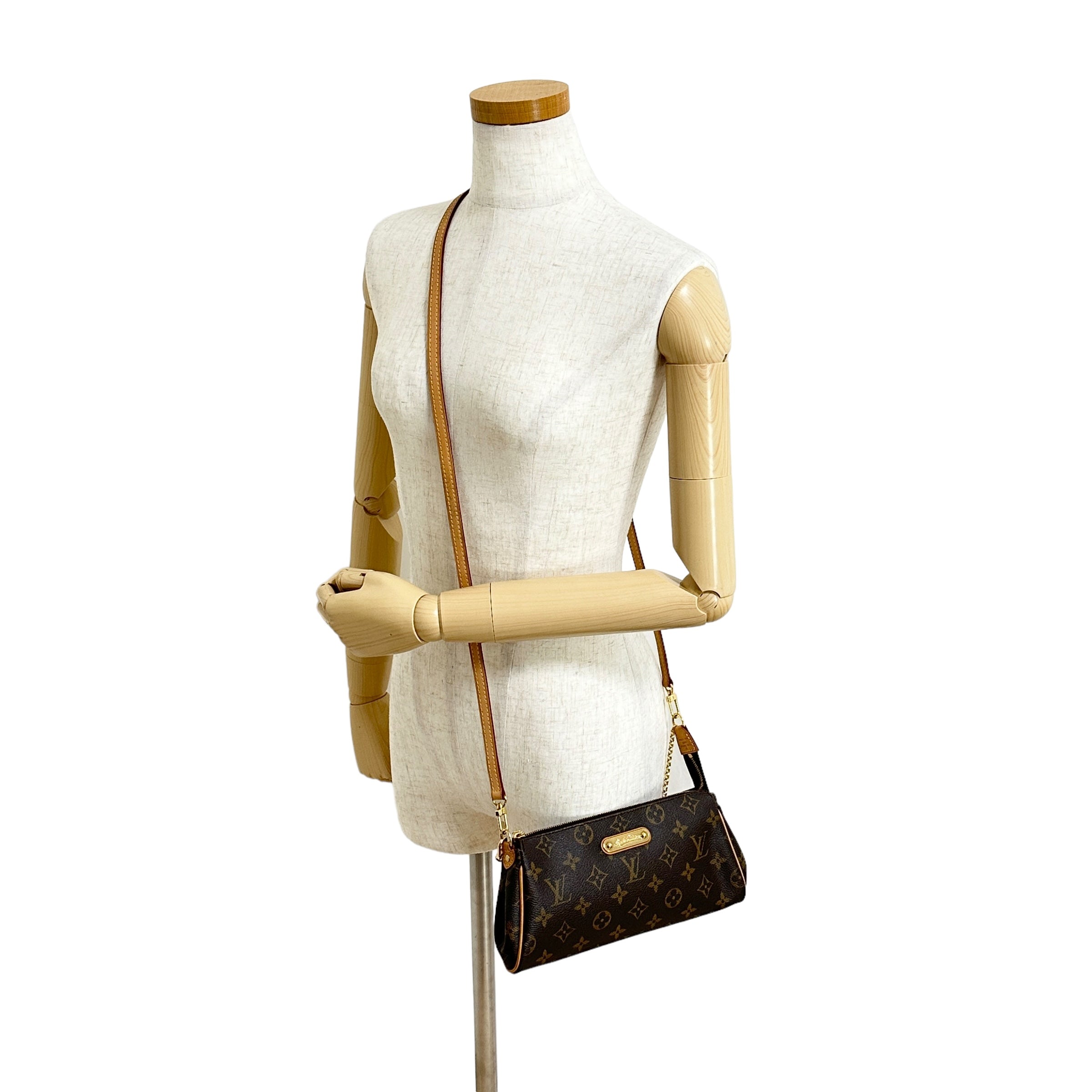 LOUIS VUITTON ルイ・ヴィトン モノグラム エヴァ