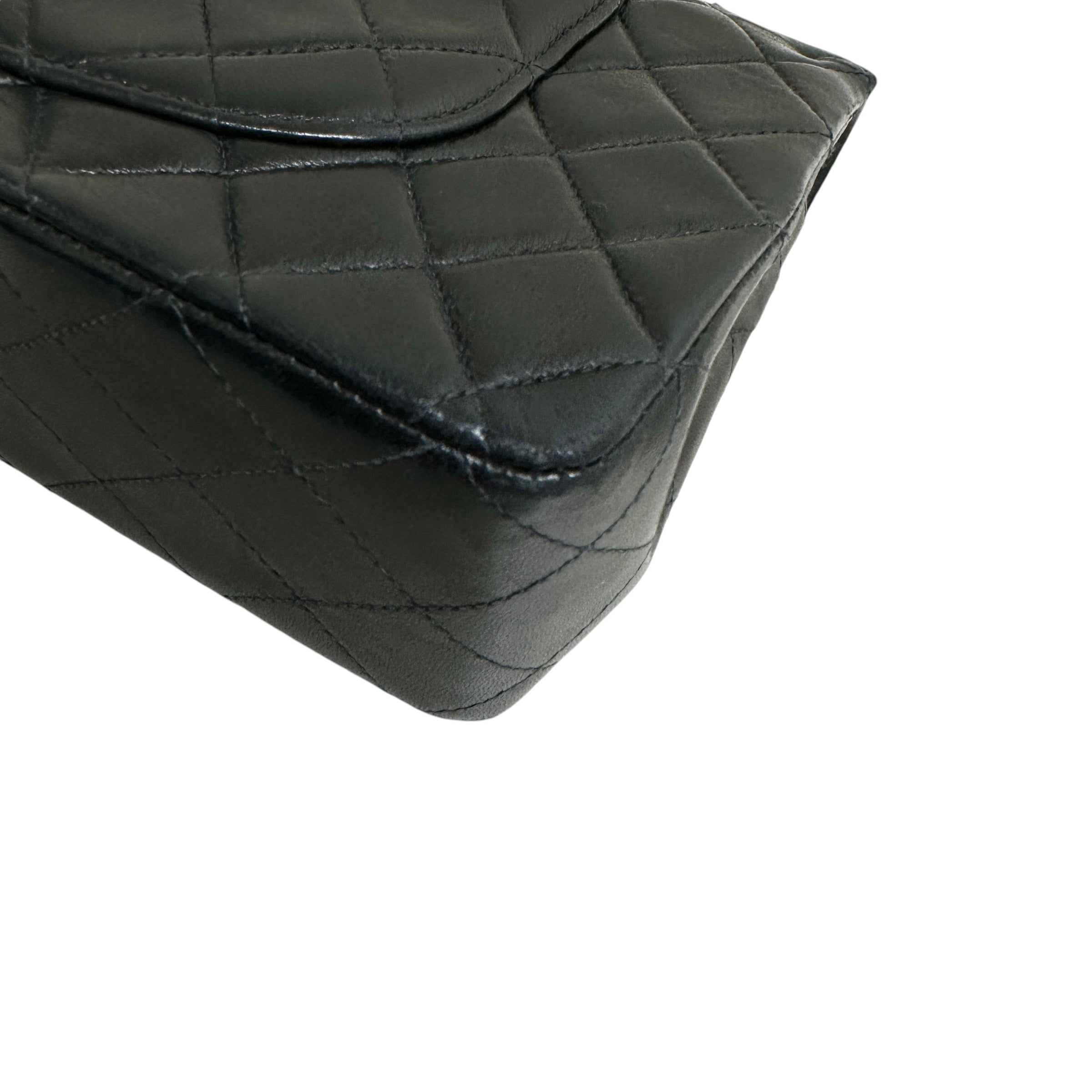 CHANEL シャネル マトラッセ 25 ダブルフラップ チェーンショルダーバッグ