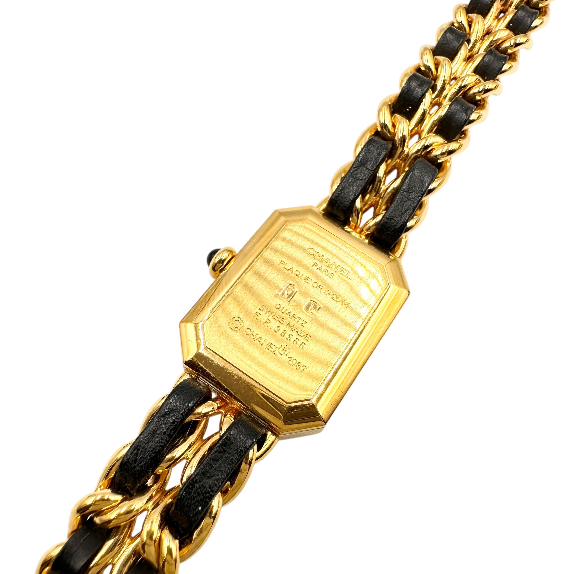 CHANEL シャネル プルミエール Mサイズ