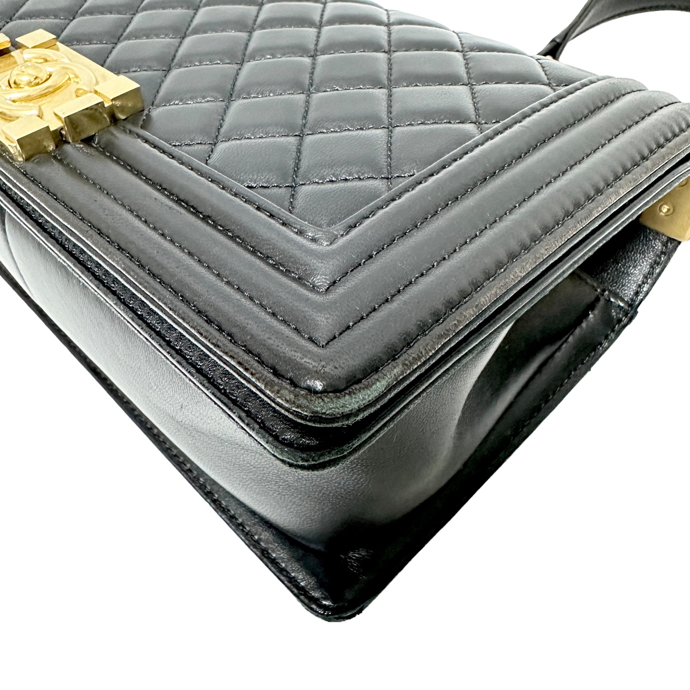 CHANEL シャネル ボーイシャネル 25 チェーンショルダー