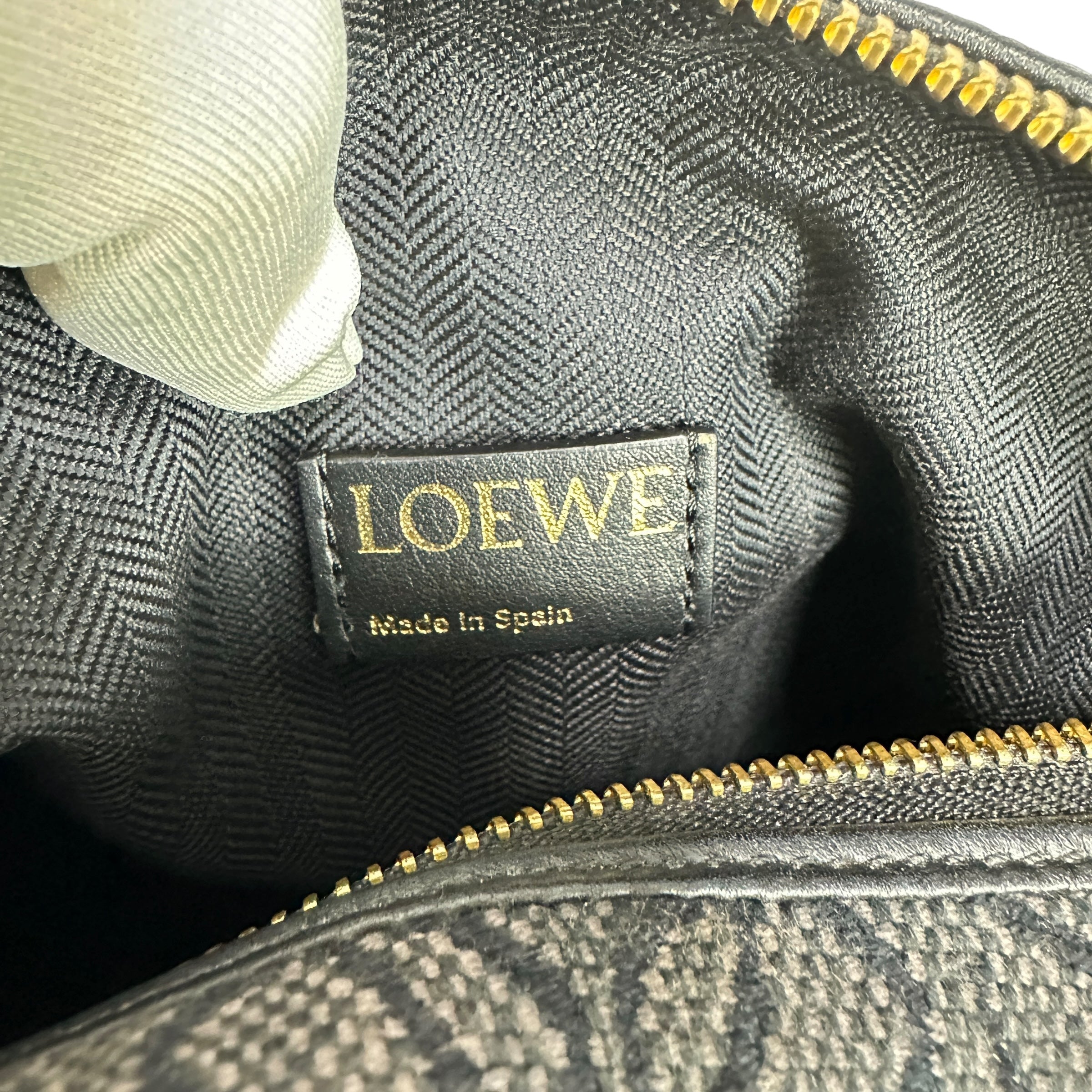 LOEWE ロエベ アナグラム ハンドバッグ