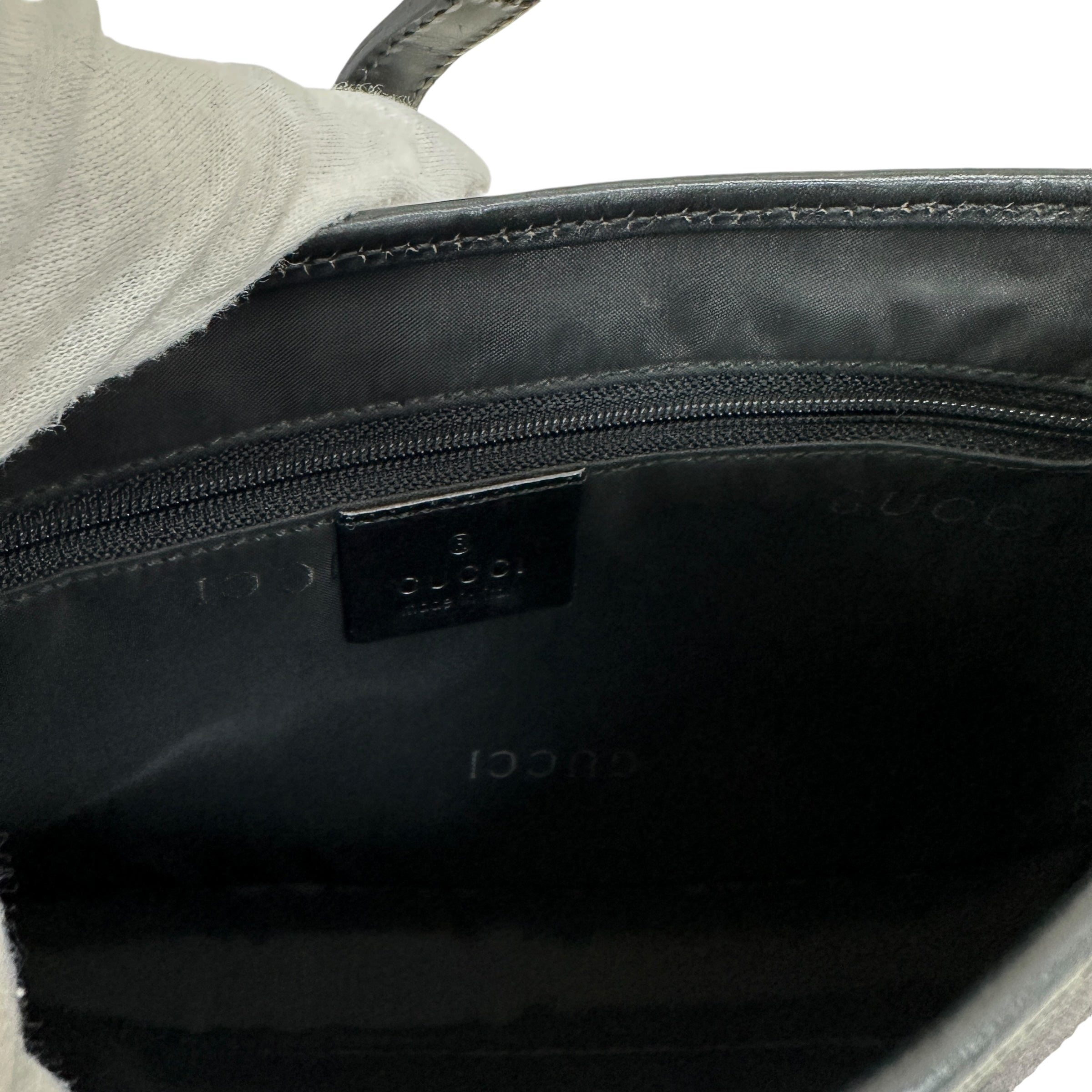 GUCCI グッチ ワンショルダーバッグ