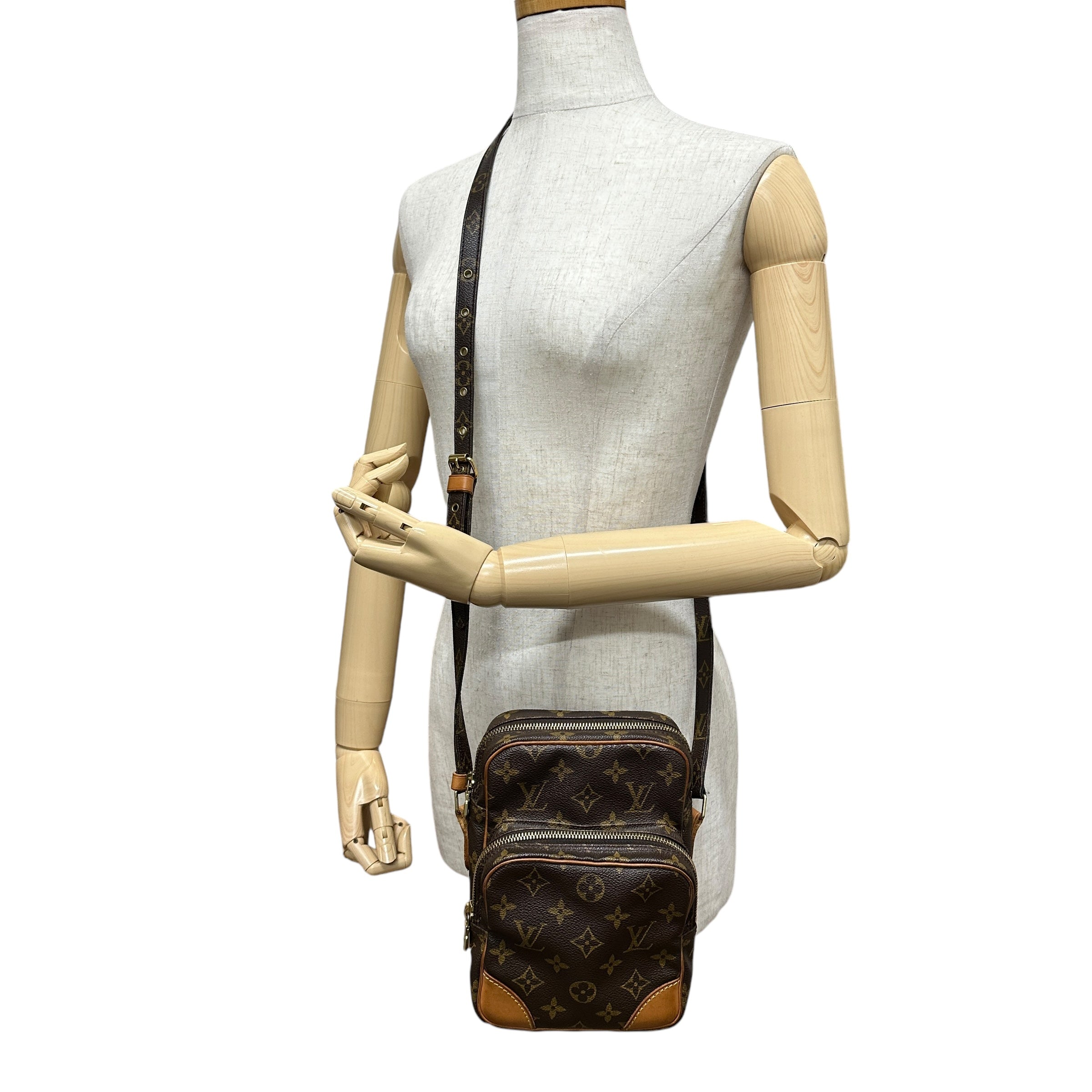 LOUIS VUITTON ルイ・ヴィトン モノグラム アマゾン