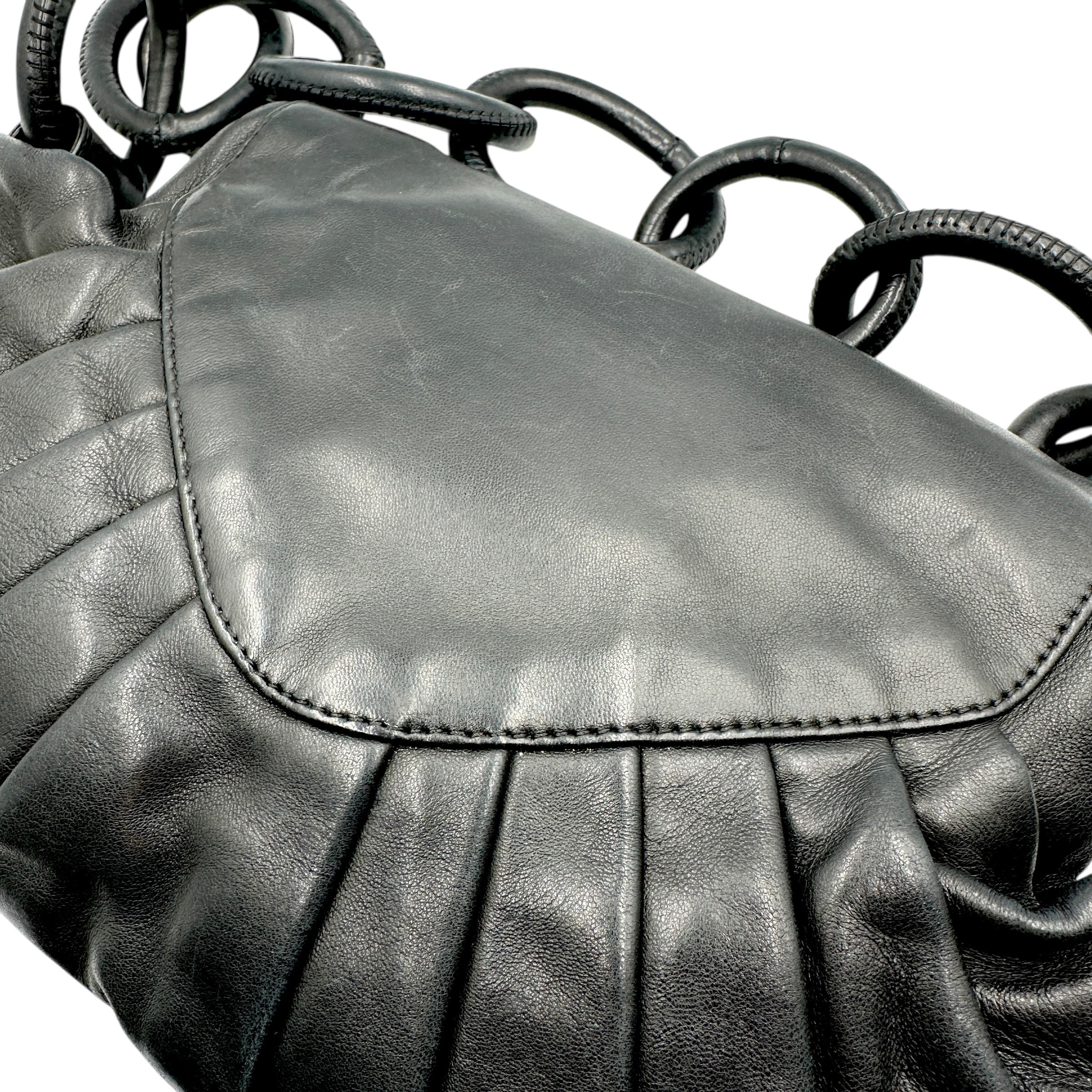 CHANEL シャネル レザーチェーン ショルダーバッグ