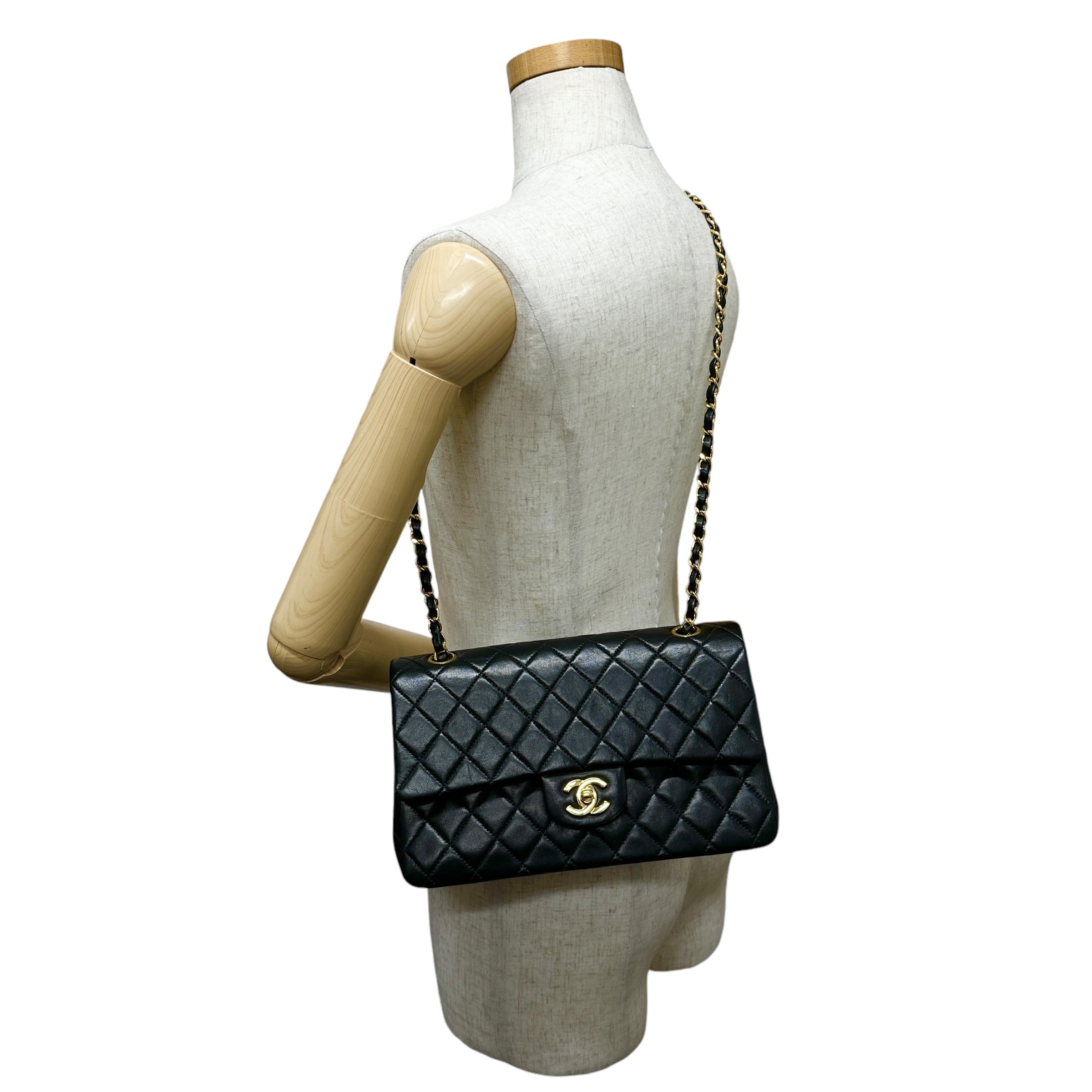 CHANEL シャネル マトラッセ 25 ダブルフラップ チェーンショルダーバッグ
