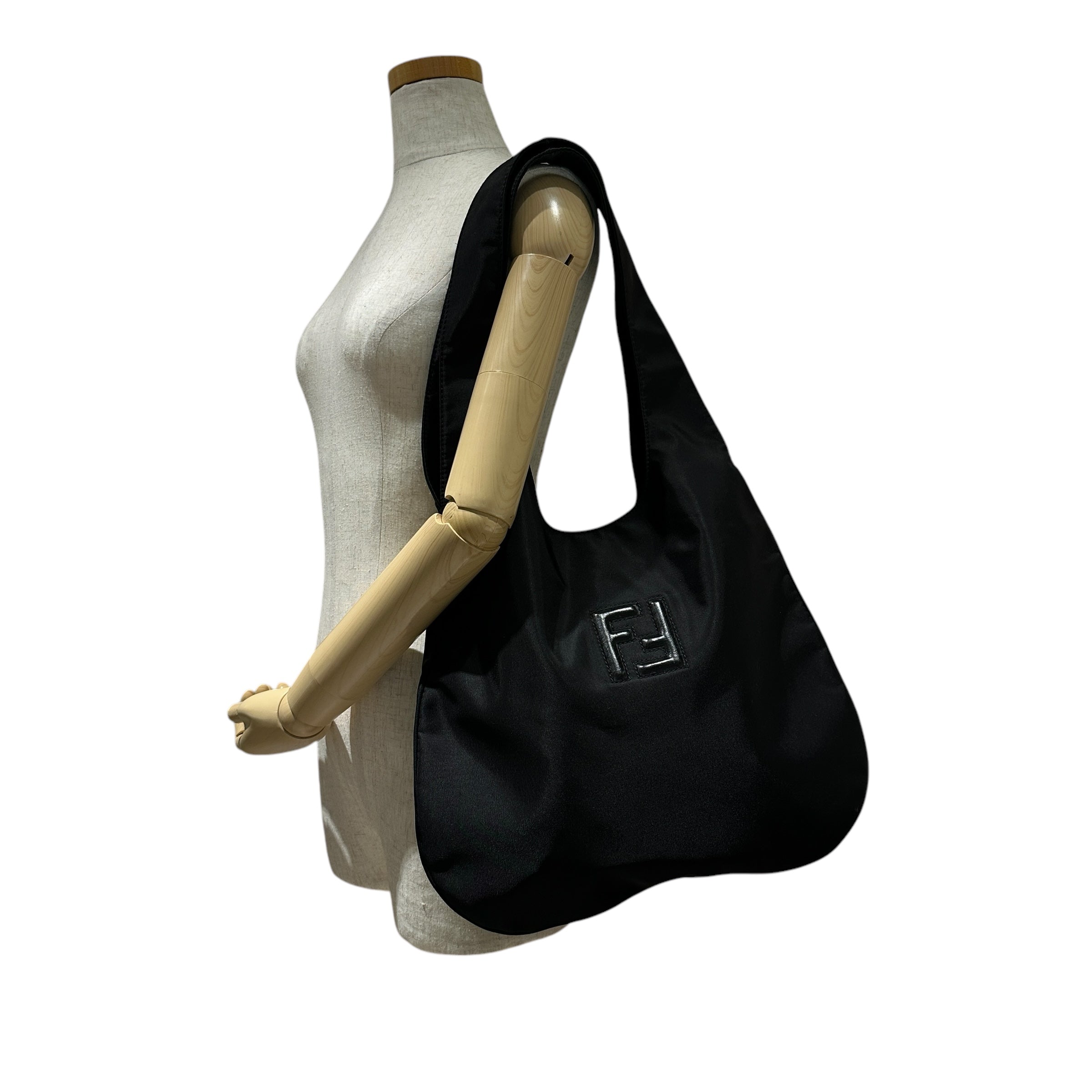 FENDI フェンディ ワンショルダーバッグ