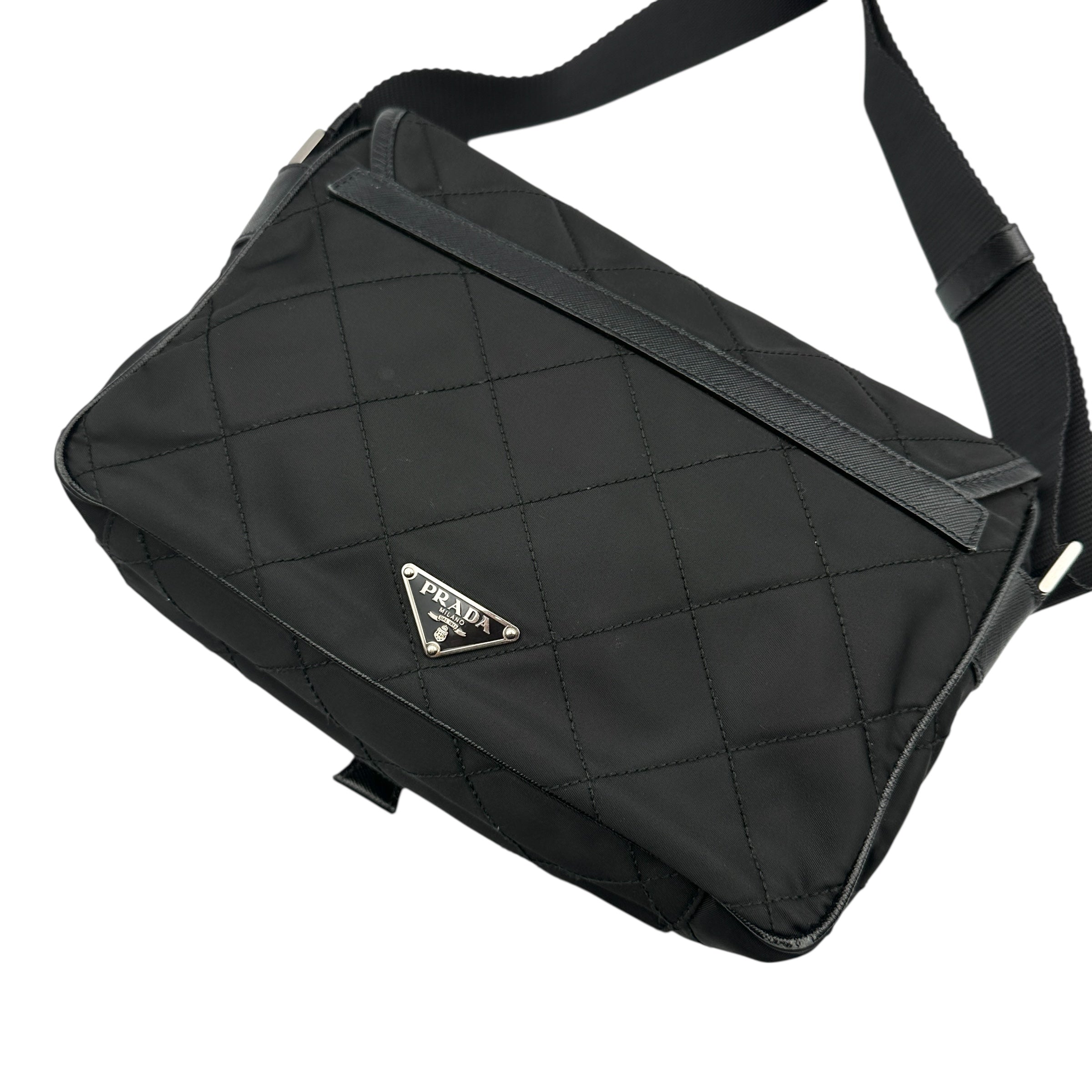 PRADA プラダ テスート キルティング ショルダーバッグ