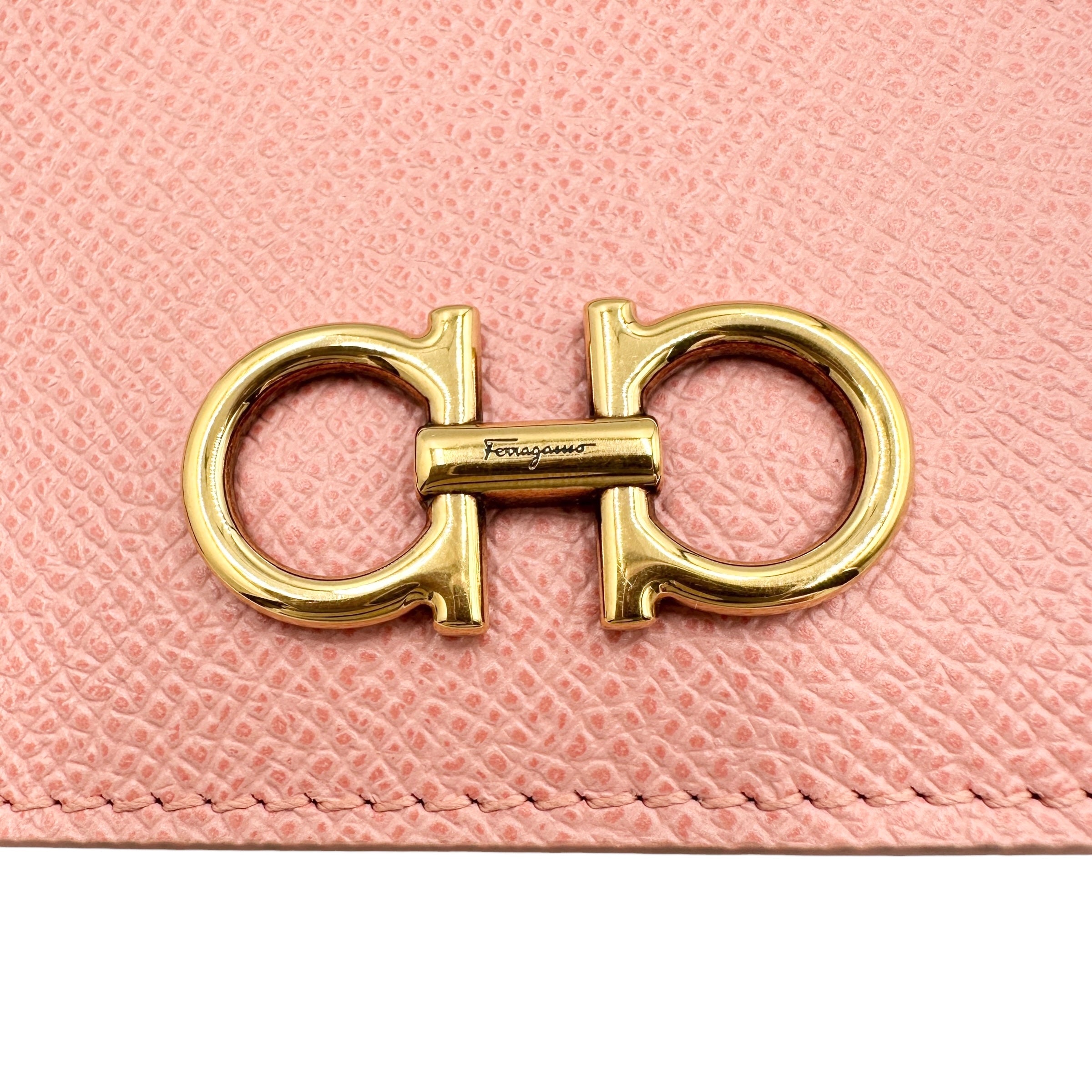 Salvatore Ferragamo フェラガモ 2つ折り財布