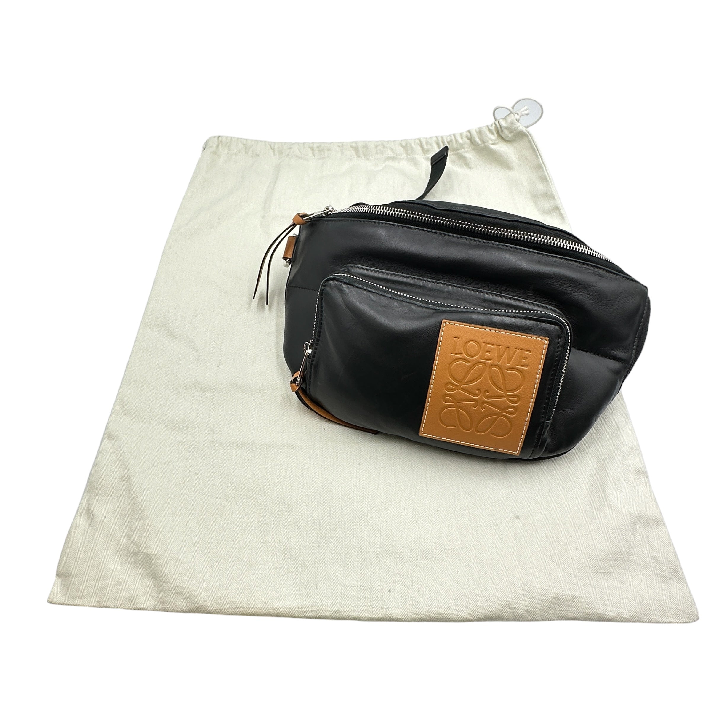LOEWE ロエベ パフィー バムバッグ ボディバッグ