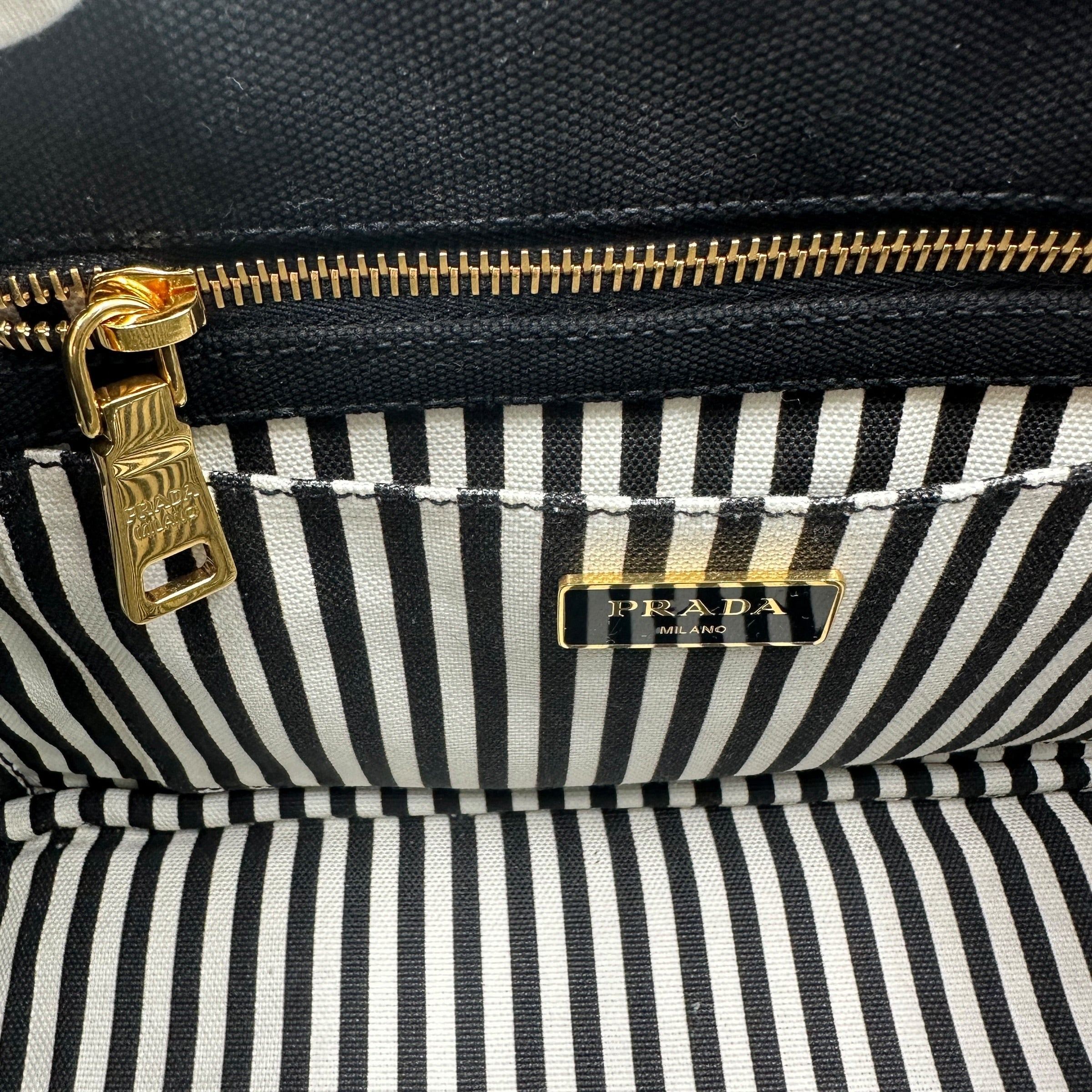 PRADA プラダ カナパ 2wayトートバッグ ブラック