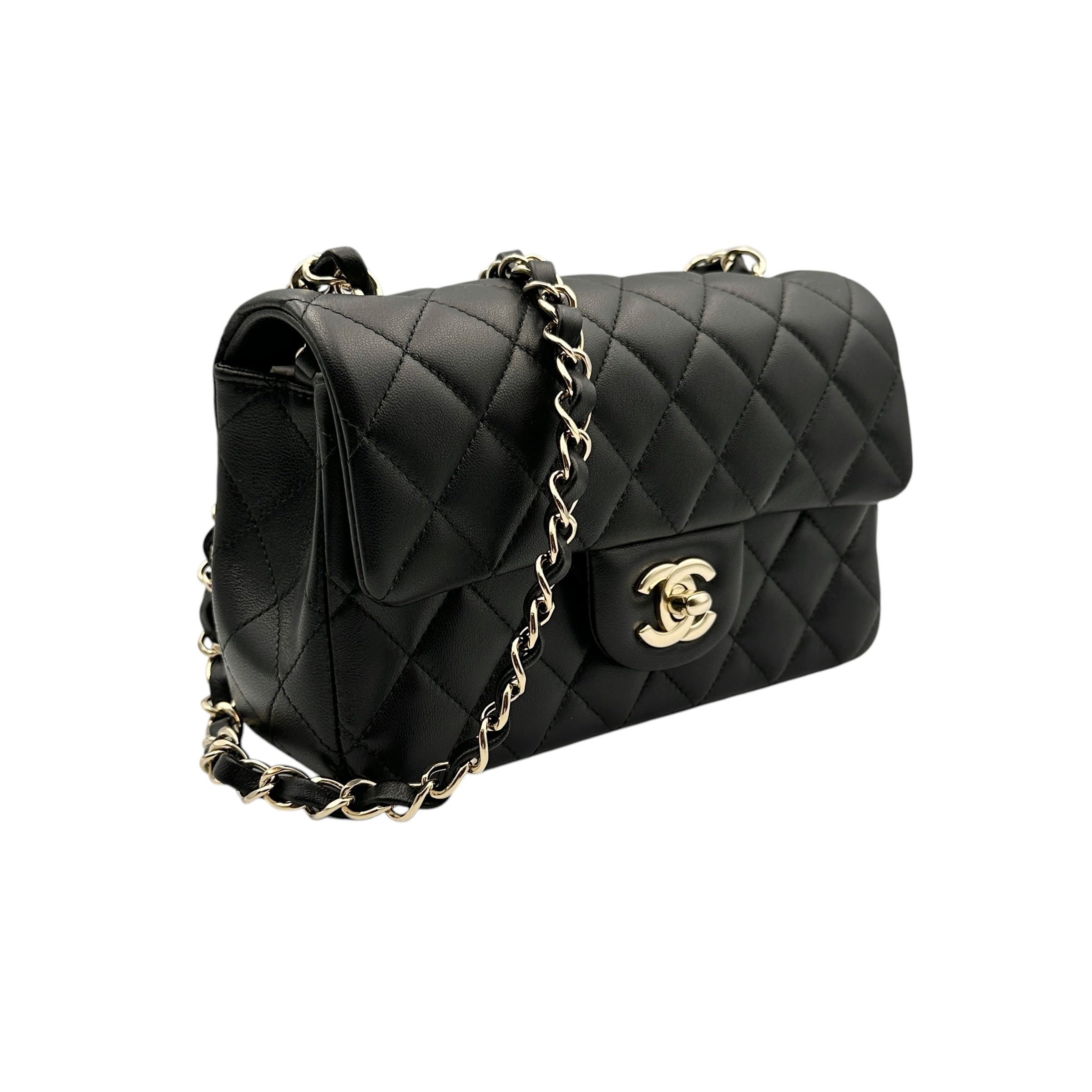 CHANEL シャネル マトラッセ20 チェーンショルダーバッグ