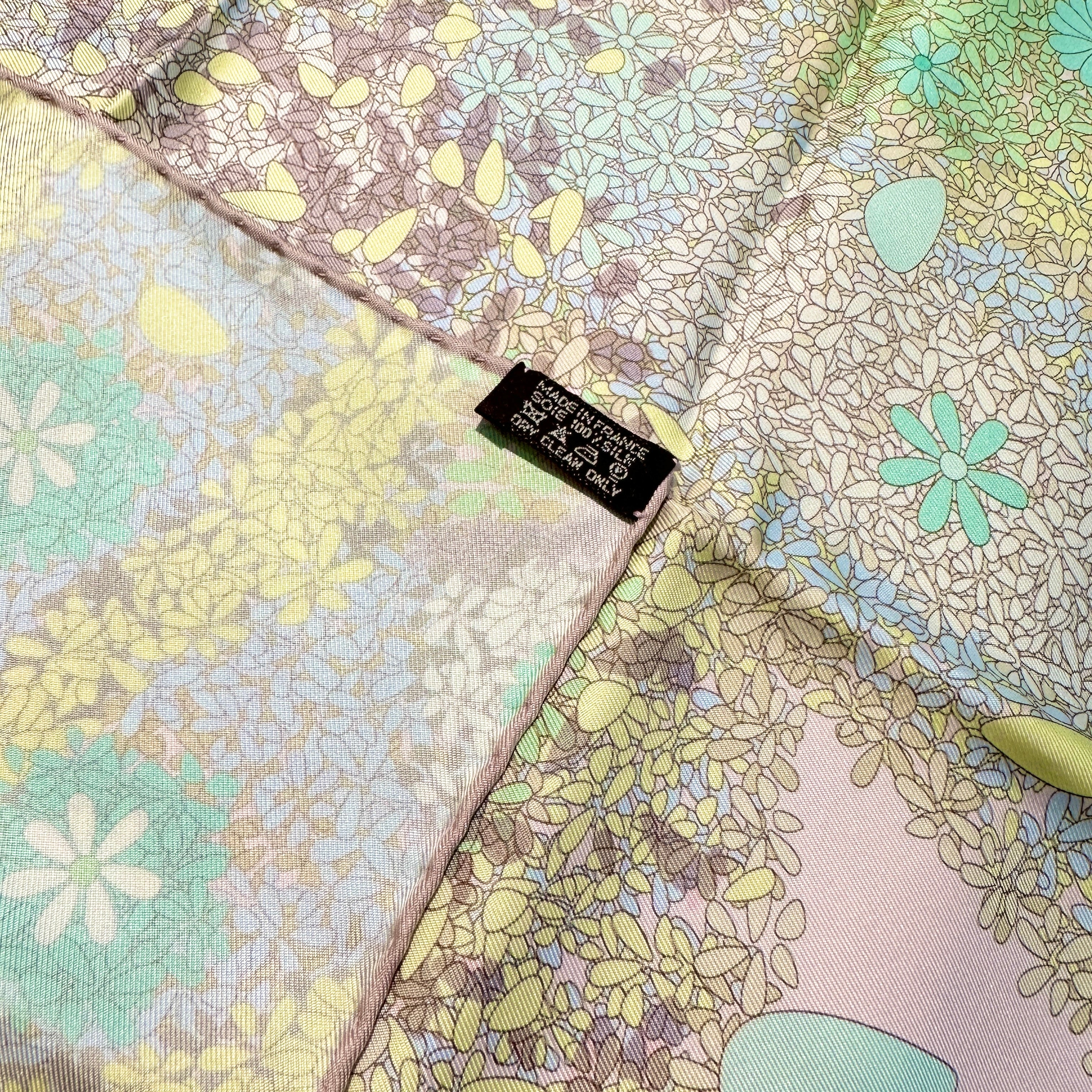 HERMES エルメス カレ90 スカーフ 花の捧げもの