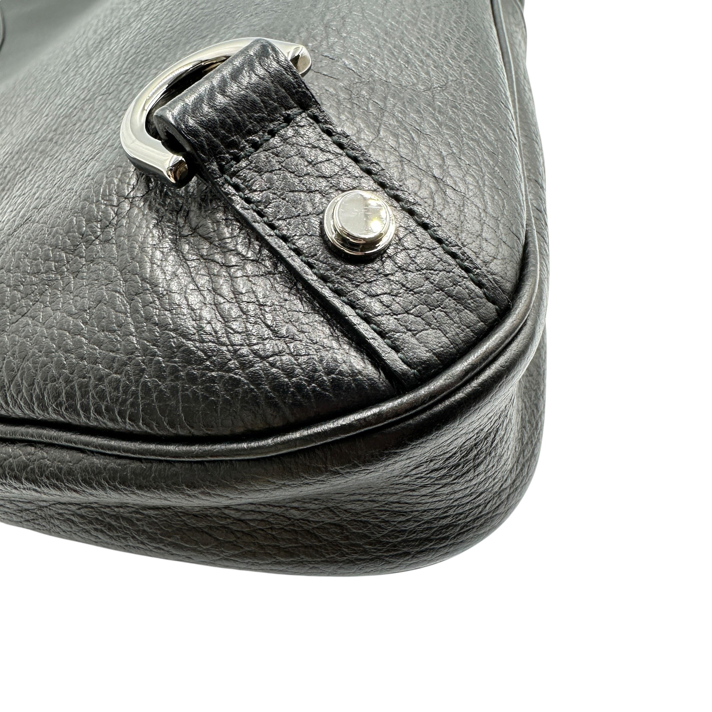 GUCCI グッチ 268637 ワンショルダーバッグ