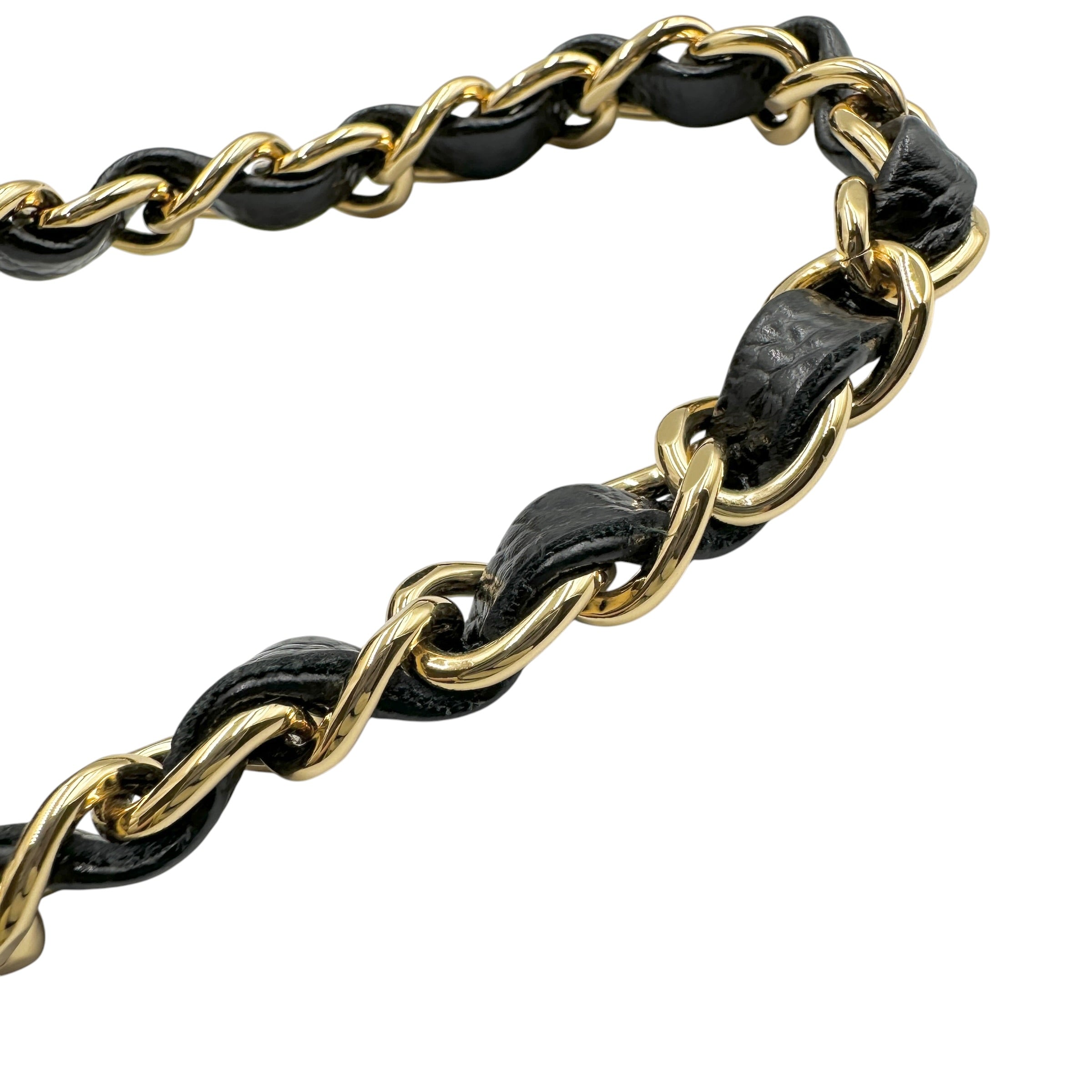CHANEL シャネル マトラッセ25 チェーンショルダーバッグ