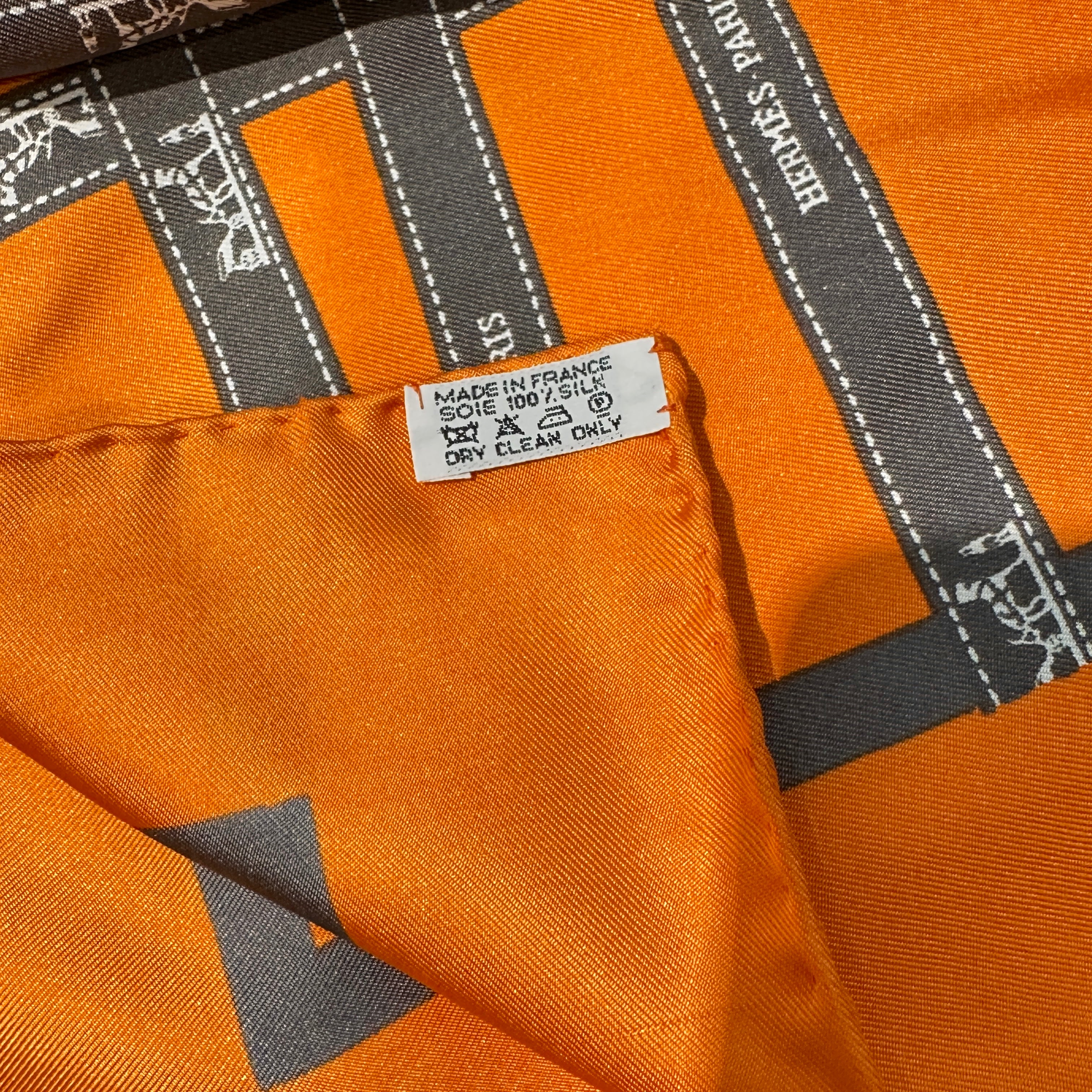 HERMES エルメス カレ90 ボルデュックリボン