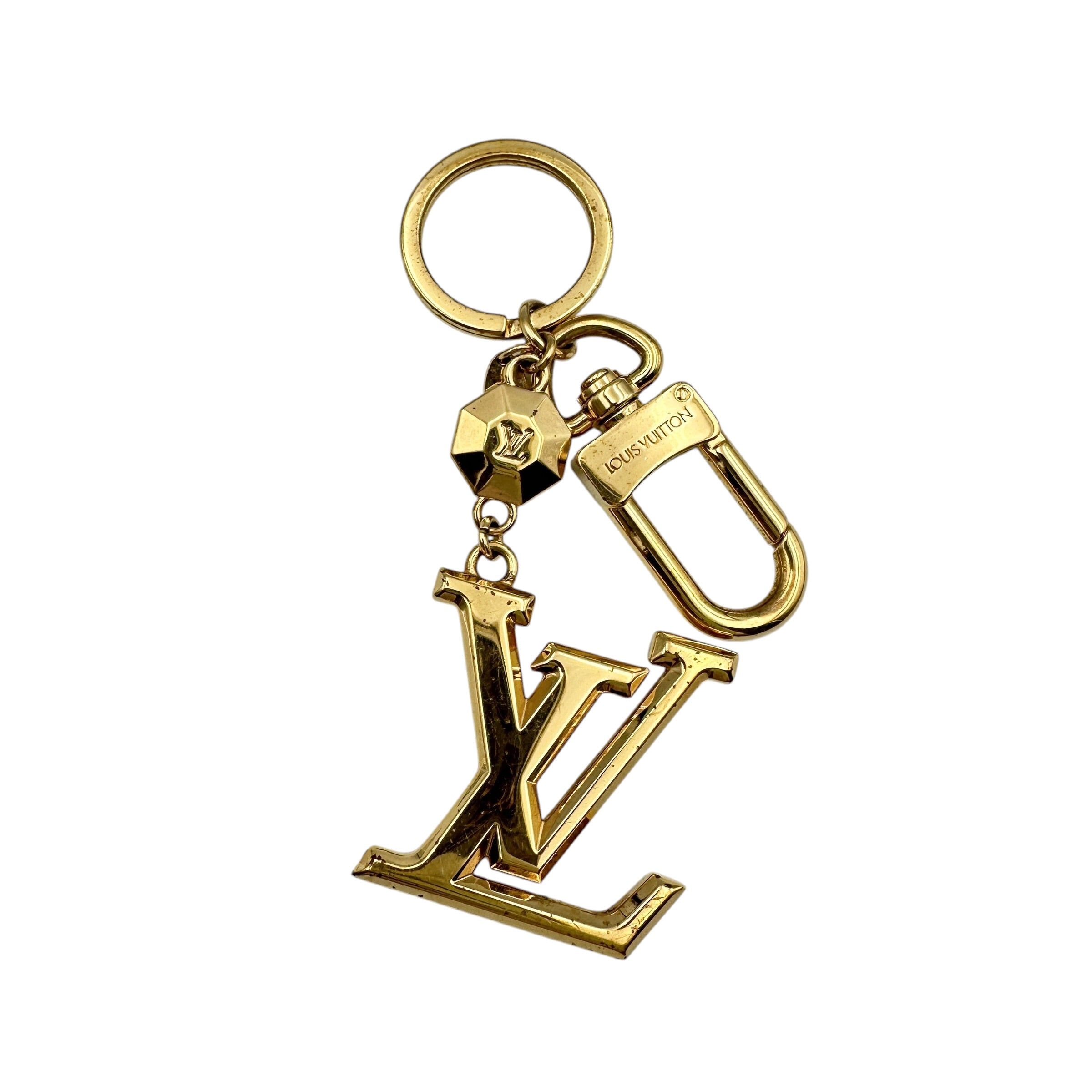 LOUIS VUITTON ルイ・ヴィトン イニシャル キーリング