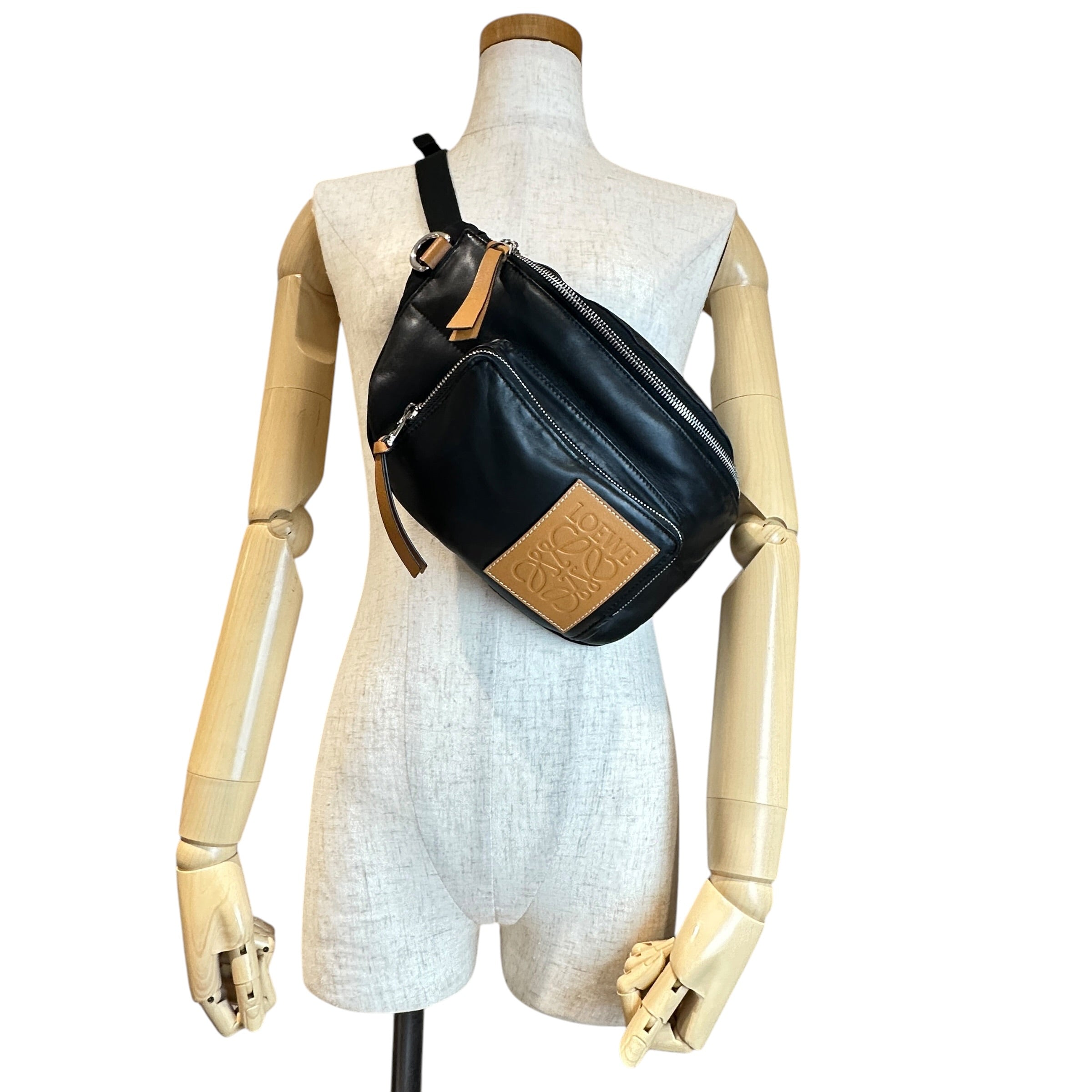 LOEWE ロエベ パフィー バムバッグ ボディバッグ