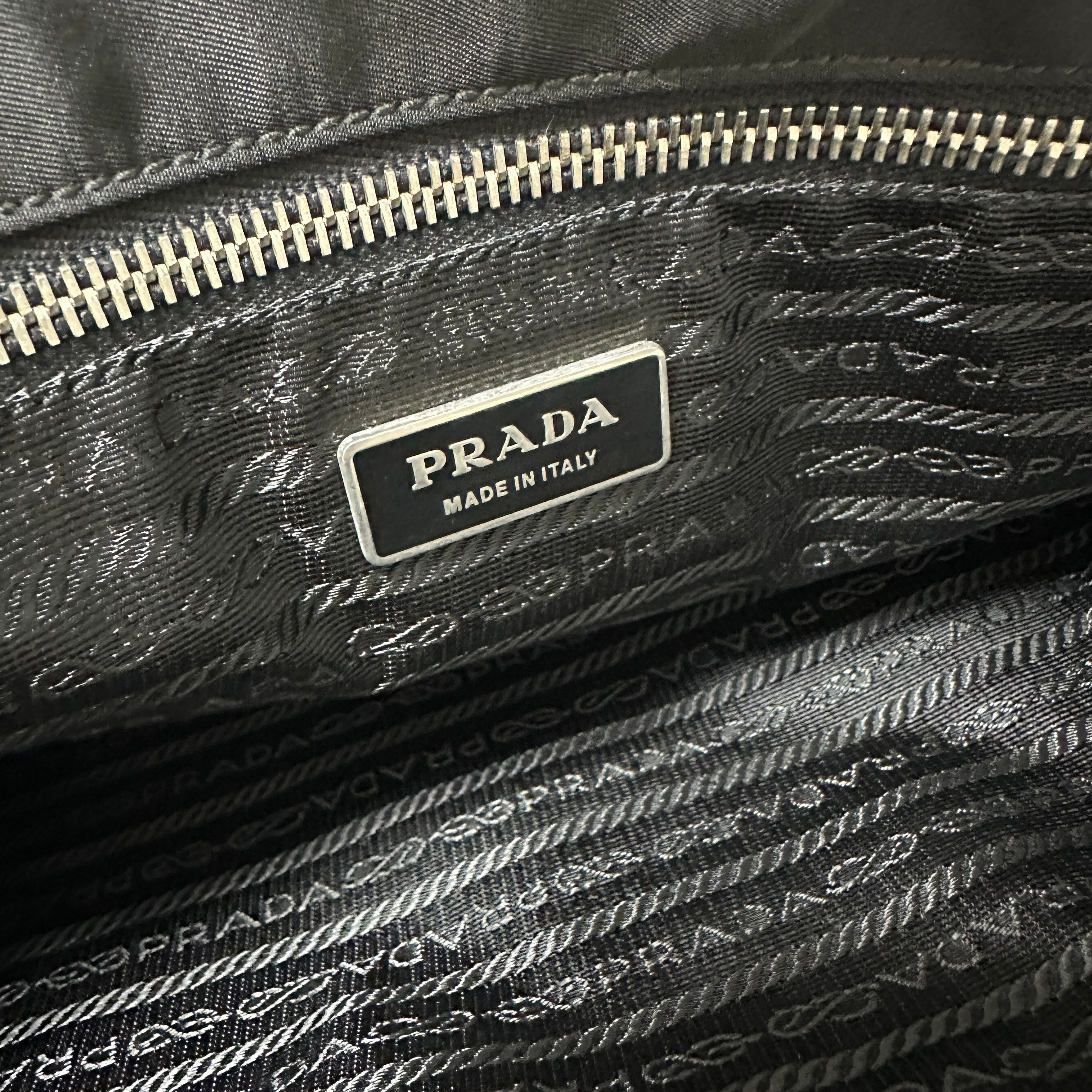 PRADA プラダ トートバッグ
