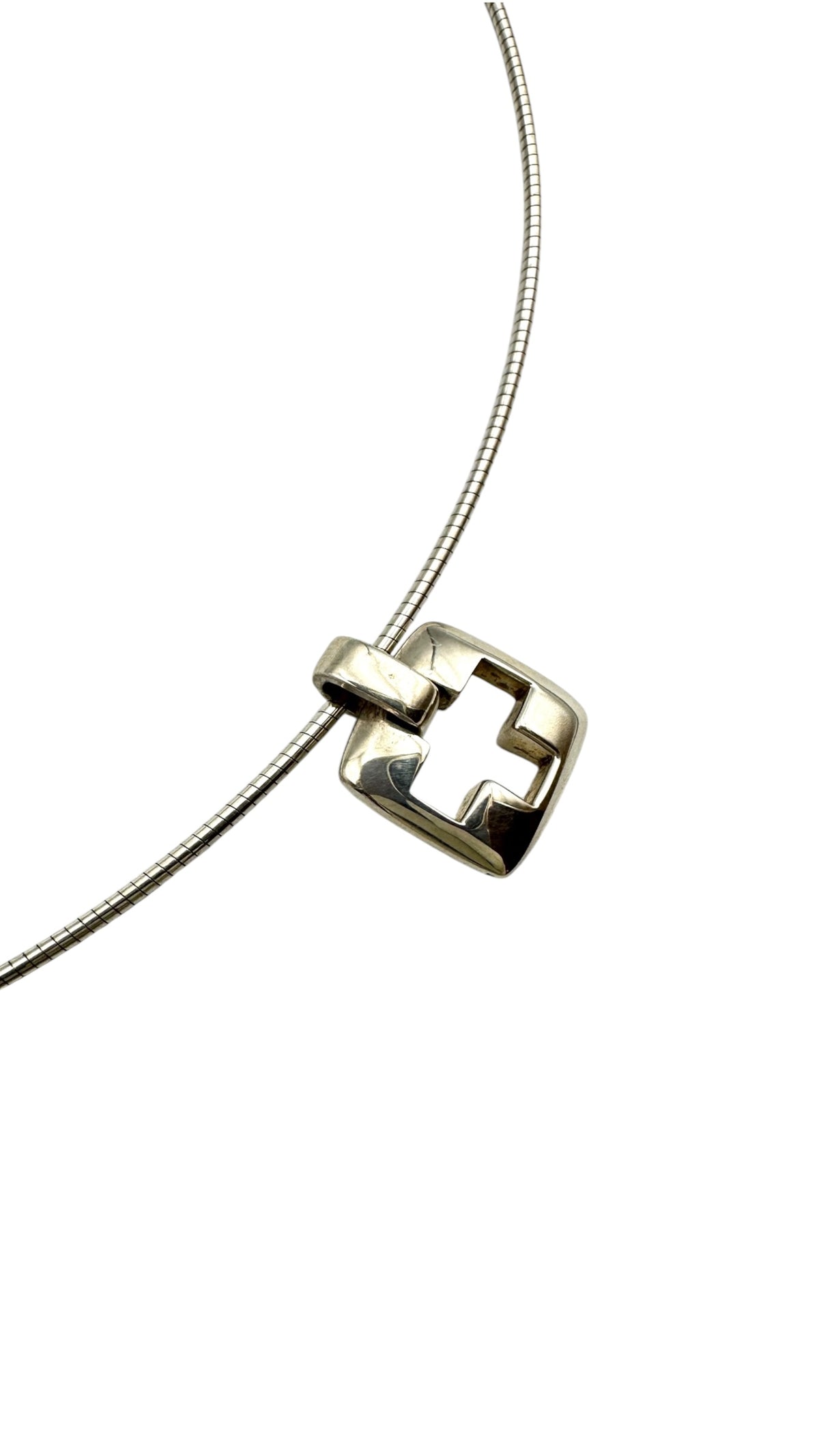 TIFFANY & Co. ティファニー カットアウト クロス ワイヤーネックレス チョーカー