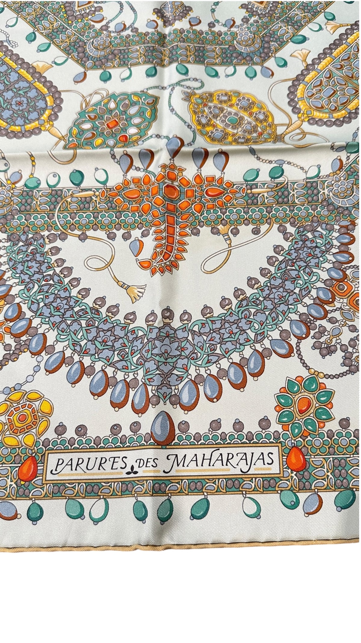 HERMES エルメス カレ90 マハラジャ