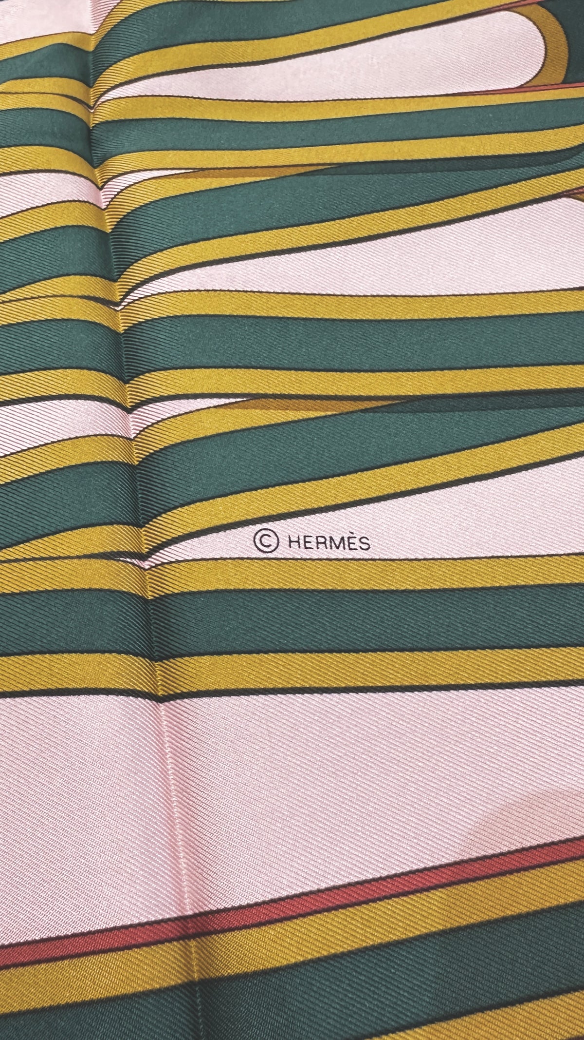 HERMES エルメス カレ90 グラン・トゥラララ ピンク