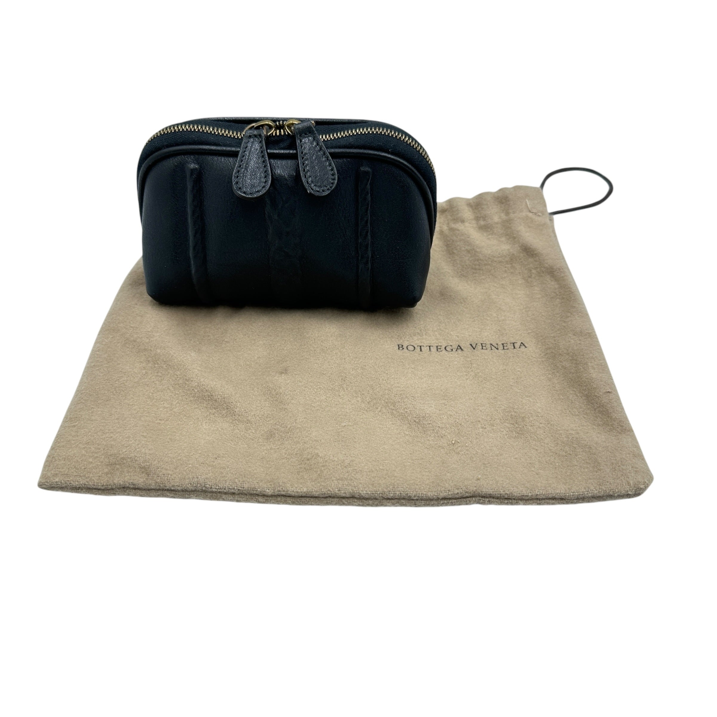 Bottega Veneta ボッテガ・ヴェネタ ポーチ ブラック