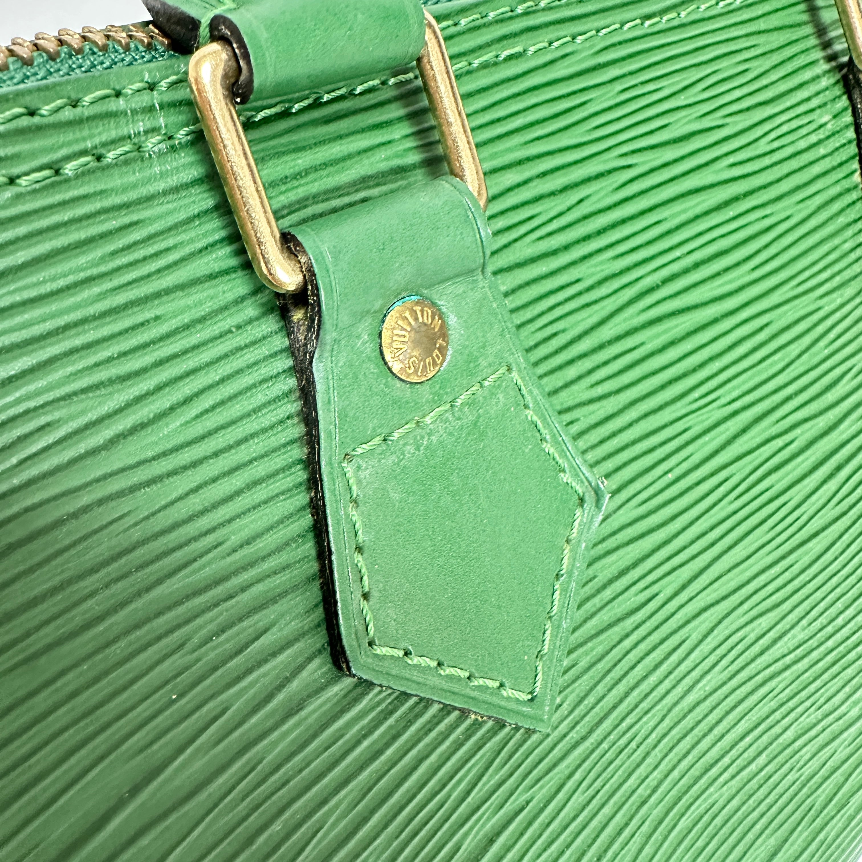 LOUIS VUITTON ルイ・ヴィトン エピ スピーディ25