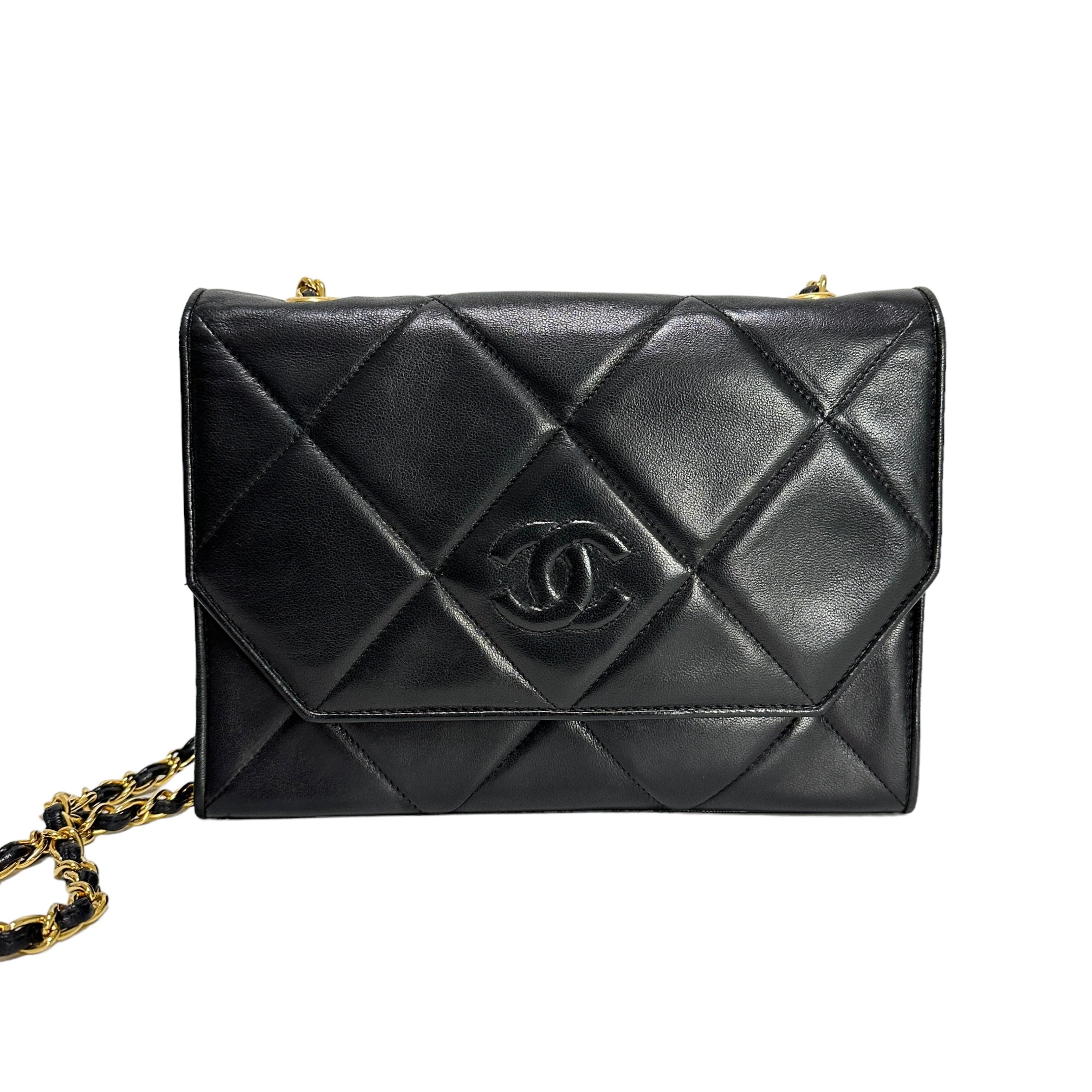 CHANEL シャネル ダイヤステッチ チェーンショルダー