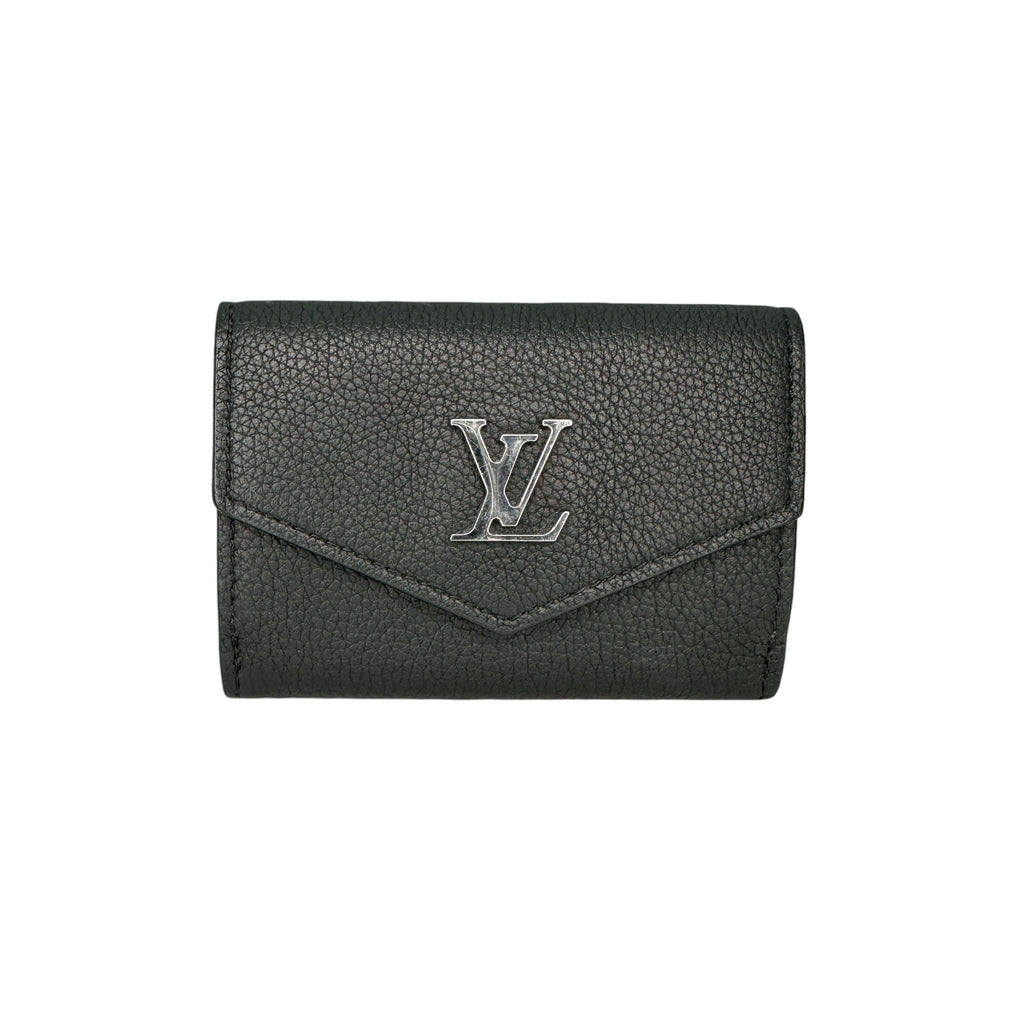 Photoroom_000_20241028_172642.  