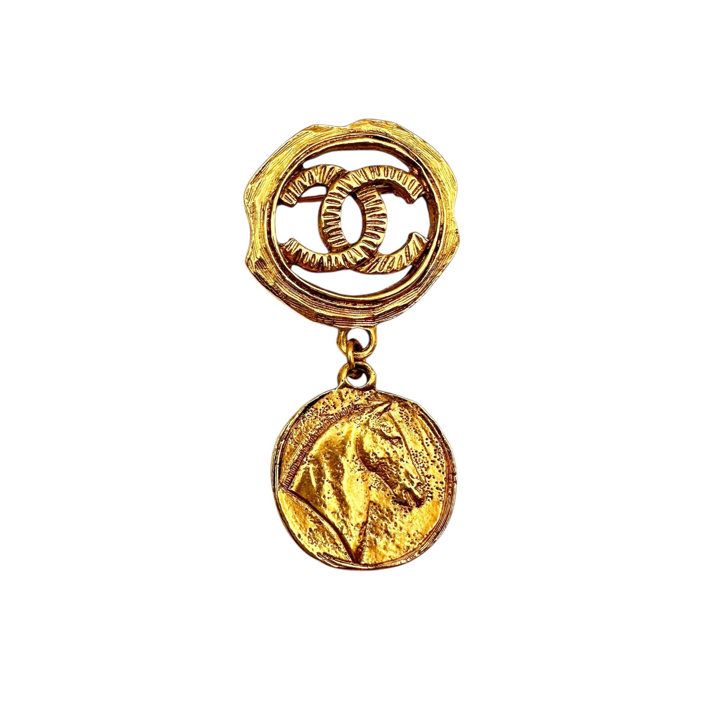 CHANEL 馬のモチーフ ブローチ CHANEL シャネル ブローチ 馬