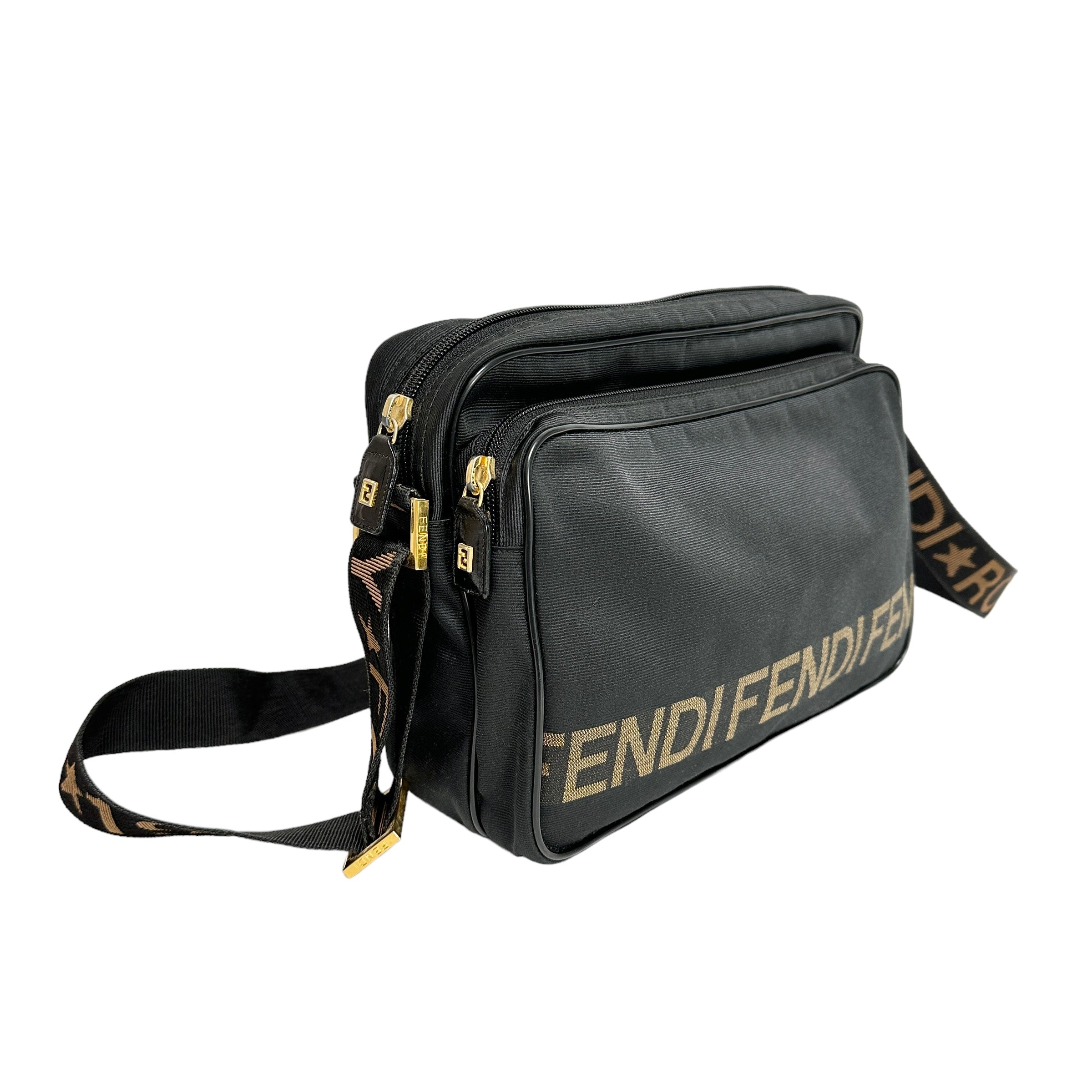 FENDI フェンディ ショルダーバッグ