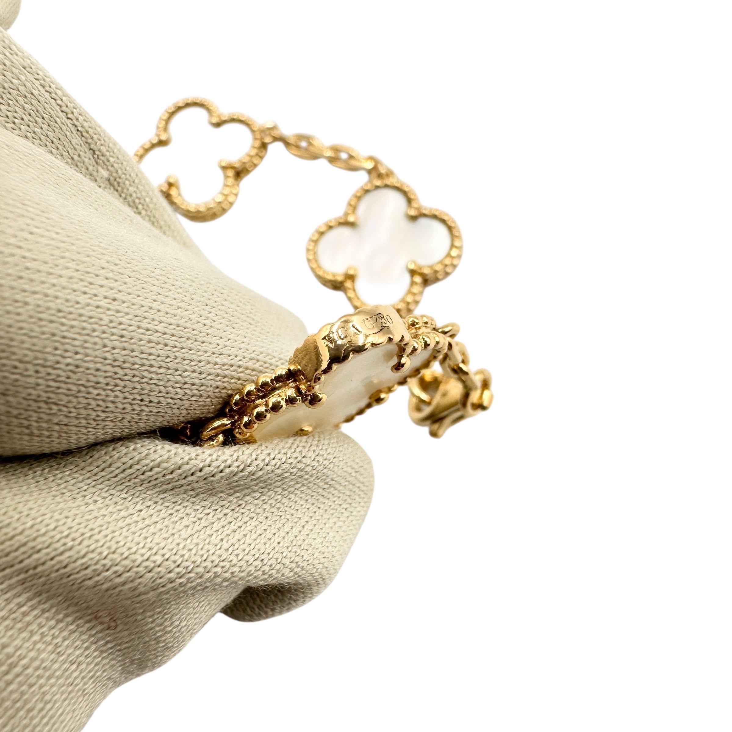 VanCleef & Arpels ヴァンクリーフ&アーペル アルハンブラ ブレスレット ホワイトシェル