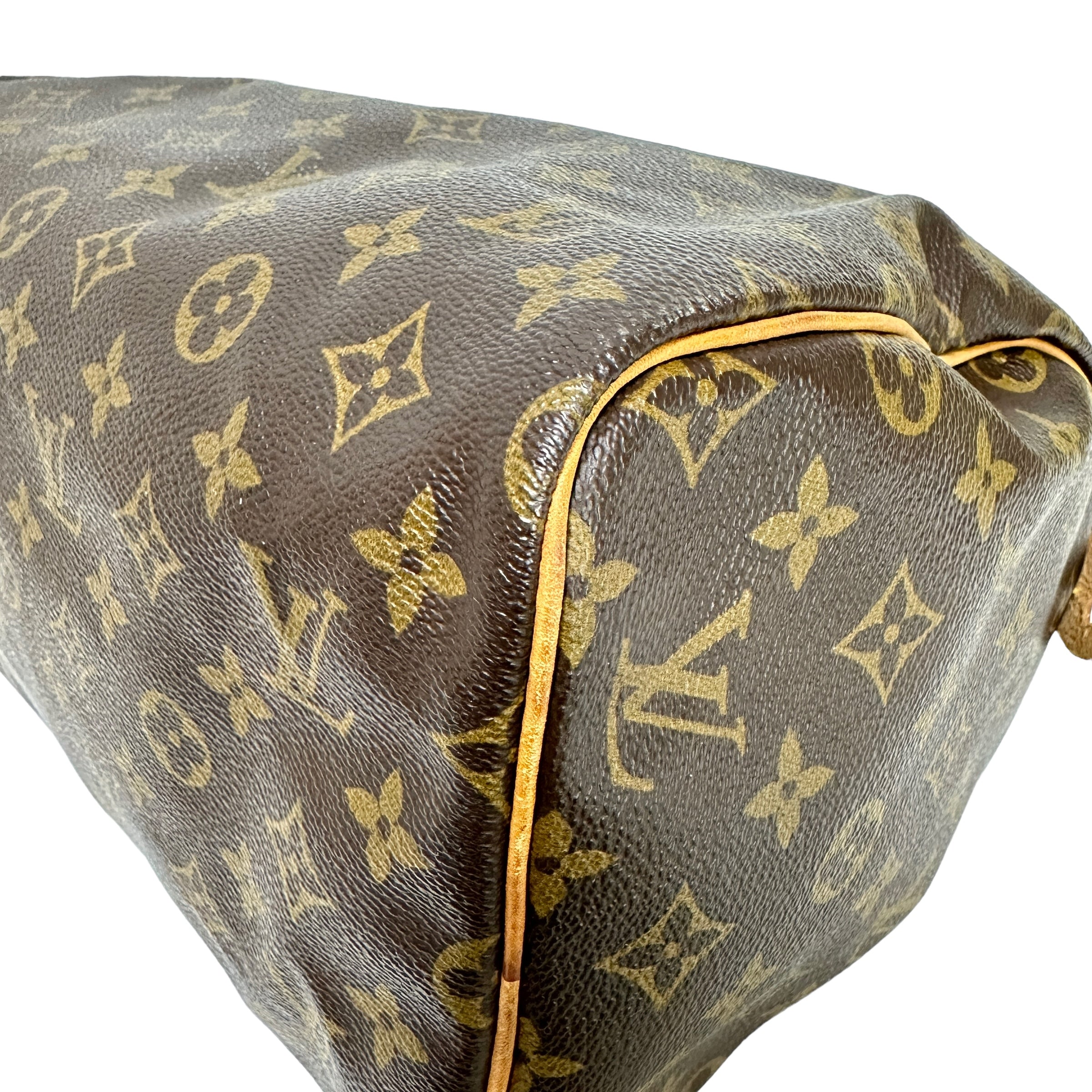 LOUIS VUITTON ルイ・ヴィトン モノグラム スピーディ30