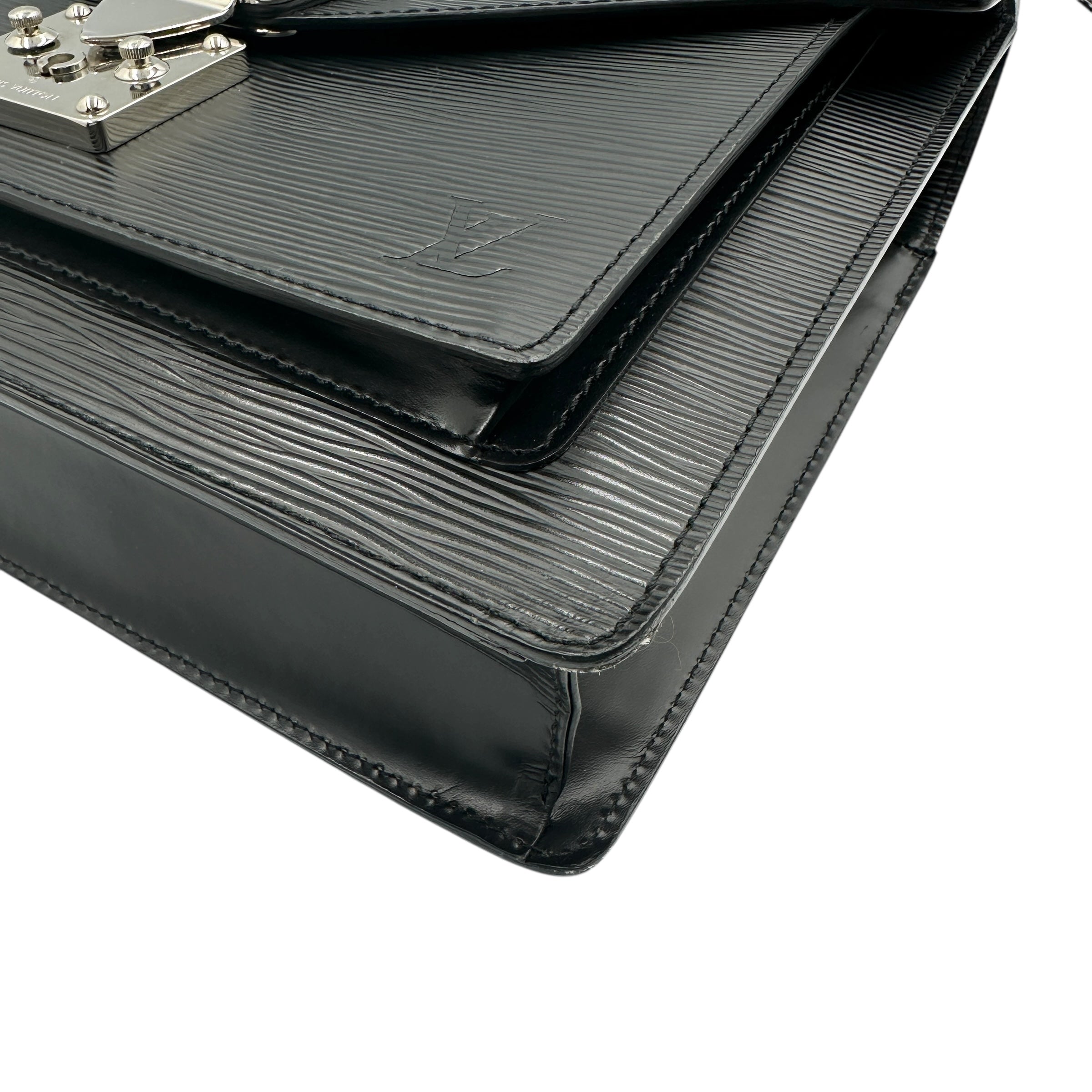 Louis Vuitton エピ　モンソー　ブラック　箱つき Louis Vuitton エピ モンソー ブラック 箱つき