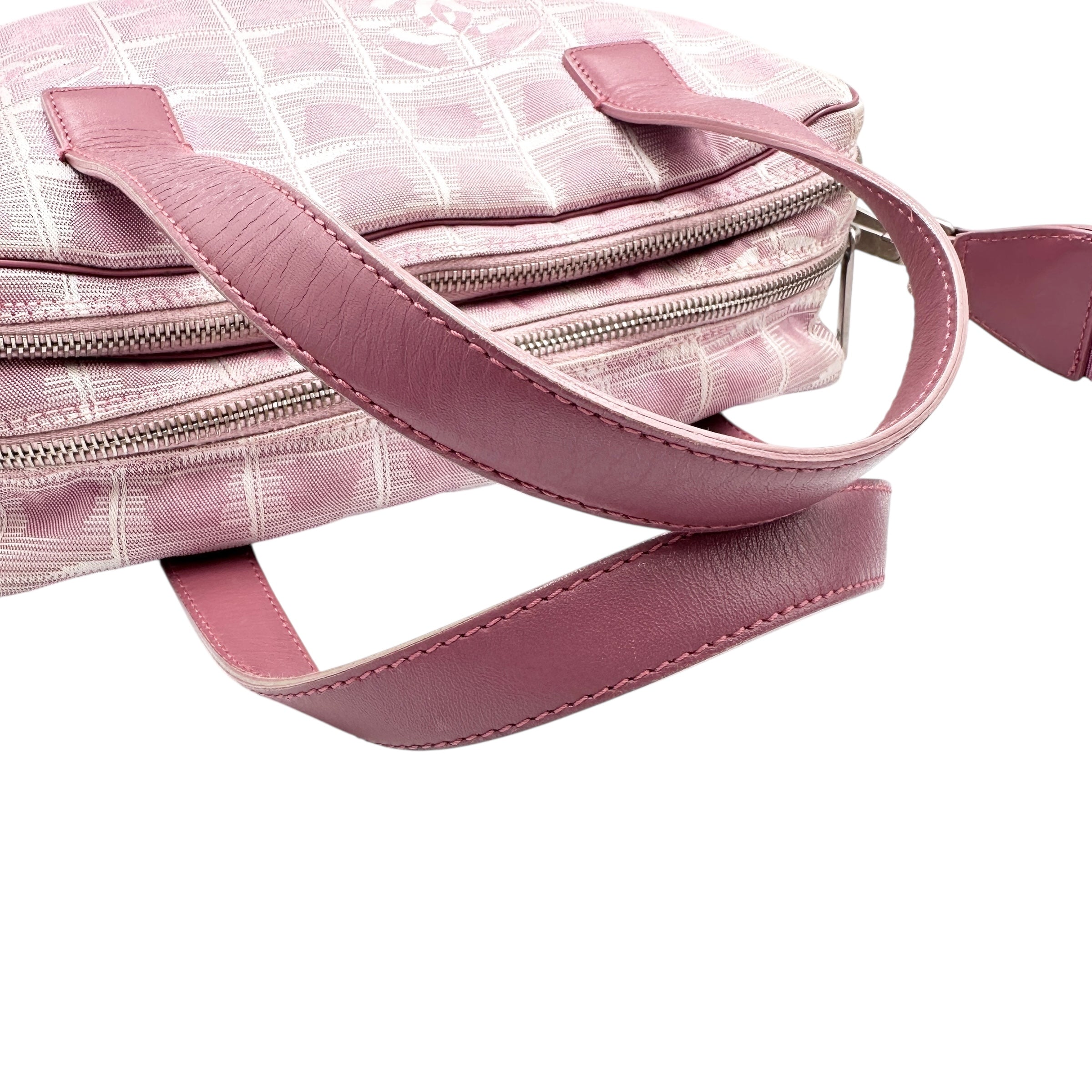 シャネル　ニュートラベルライン　２wayバッグ CHANEL シャネル ニュートラベルライン 2WAYバッグ