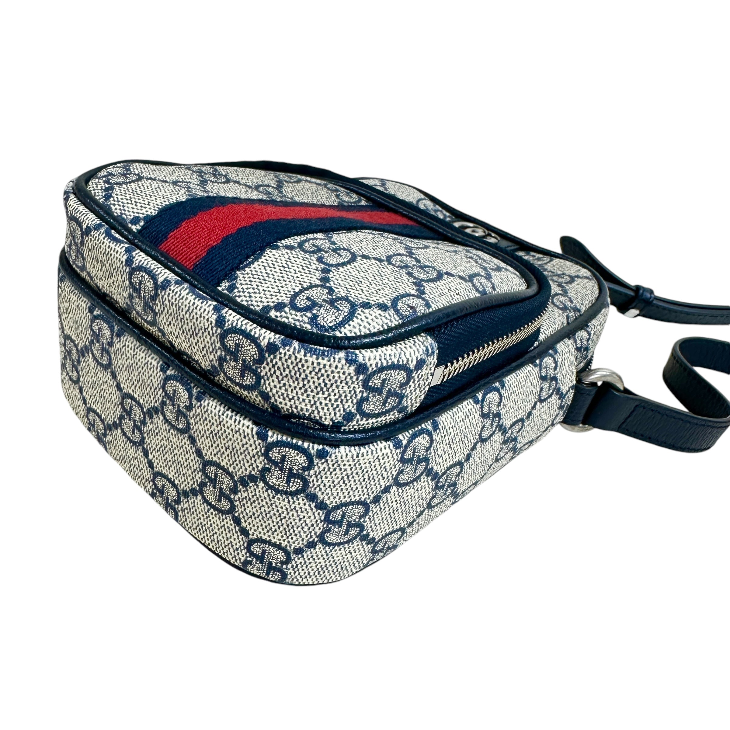 GUCCI グッチGGスプリーム ショルダーバッグ