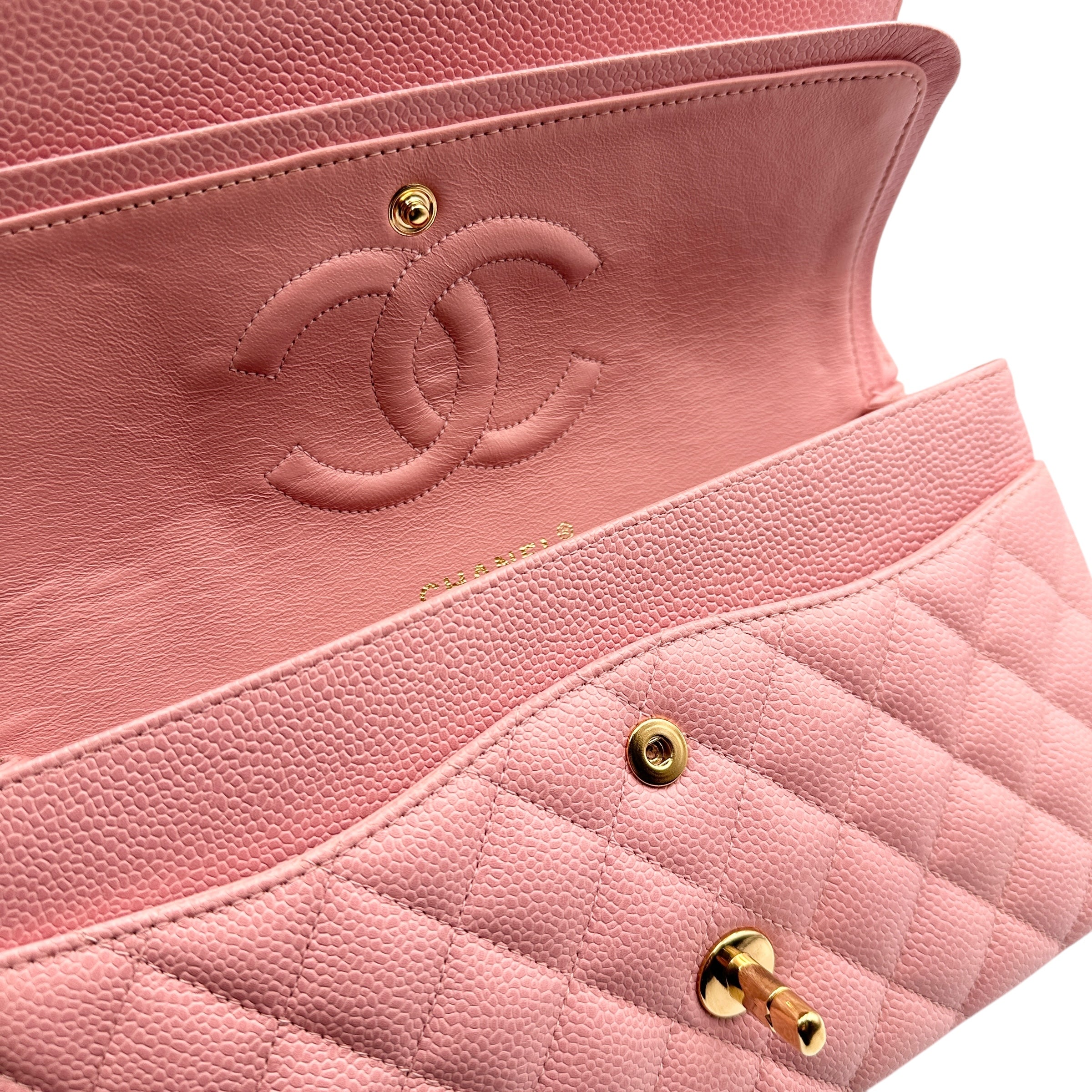 CHANEL シャネル キャビアスキン マトラッセ25 ダブルフラップ ショルダーバッグ