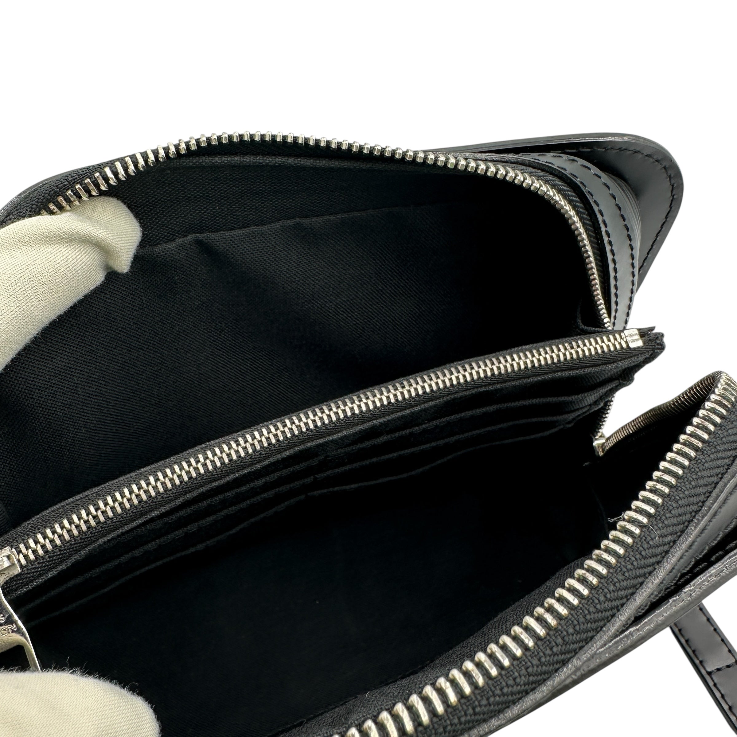 LOUIS VUITTON ルイ・ヴィトン エピ M59362 オシュ セカンドバッグ