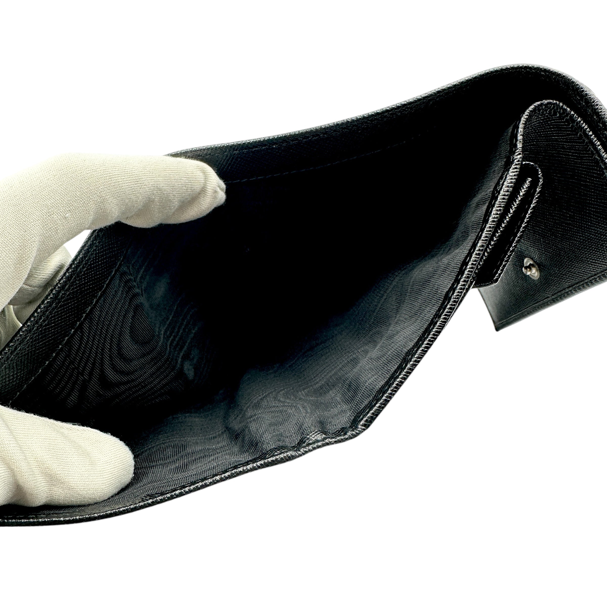 PRADA プラダ 3つ折りコンパクト財布