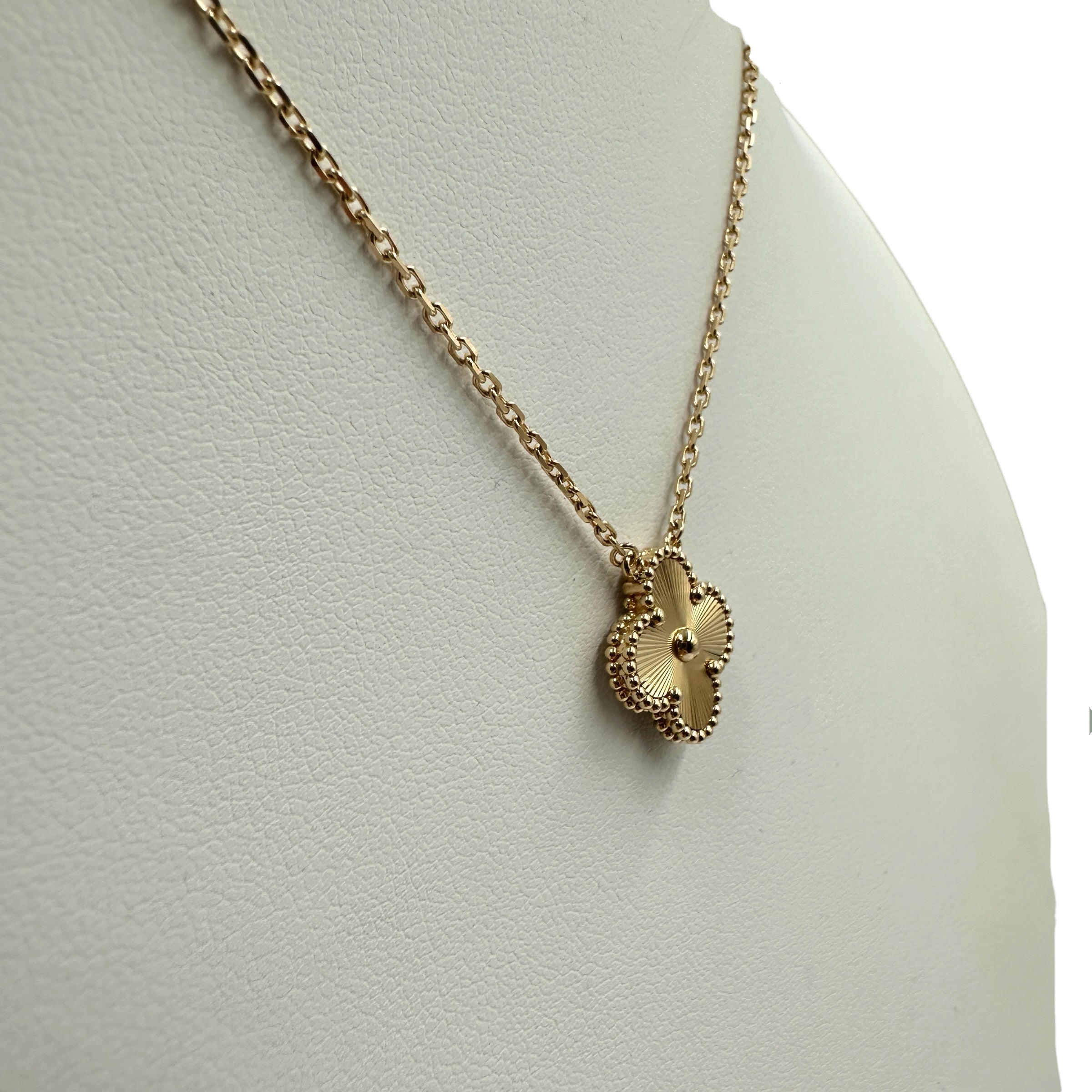 VanCleef & Arpels ヴァンクリーフ&アーペル ヴィンテージアルハンブラ ギヨシェ ネックレス
