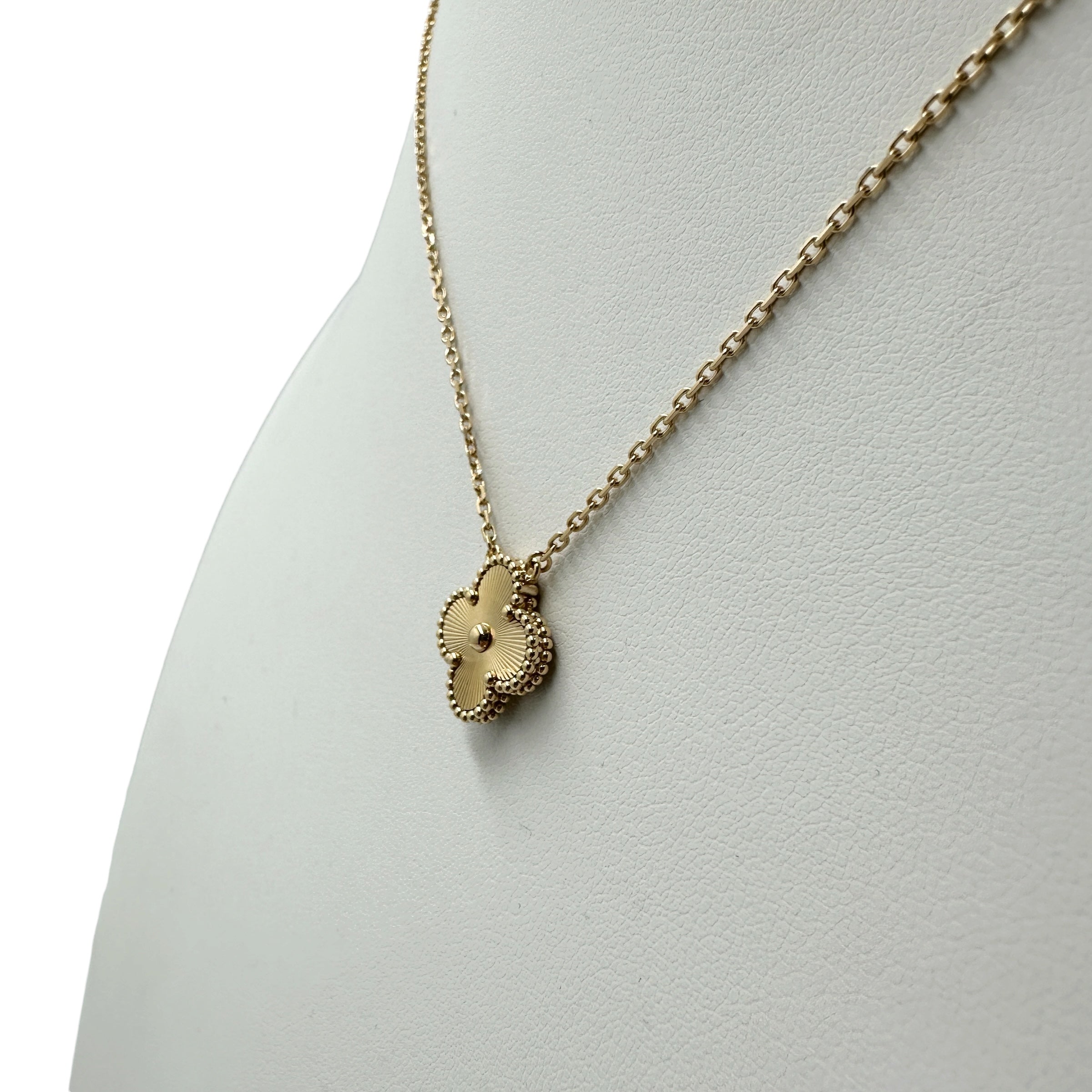 VanCleef & Arpels ヴァンクリーフ&アーペル ヴィンテージアルハンブラ ギヨシェ ネックレス